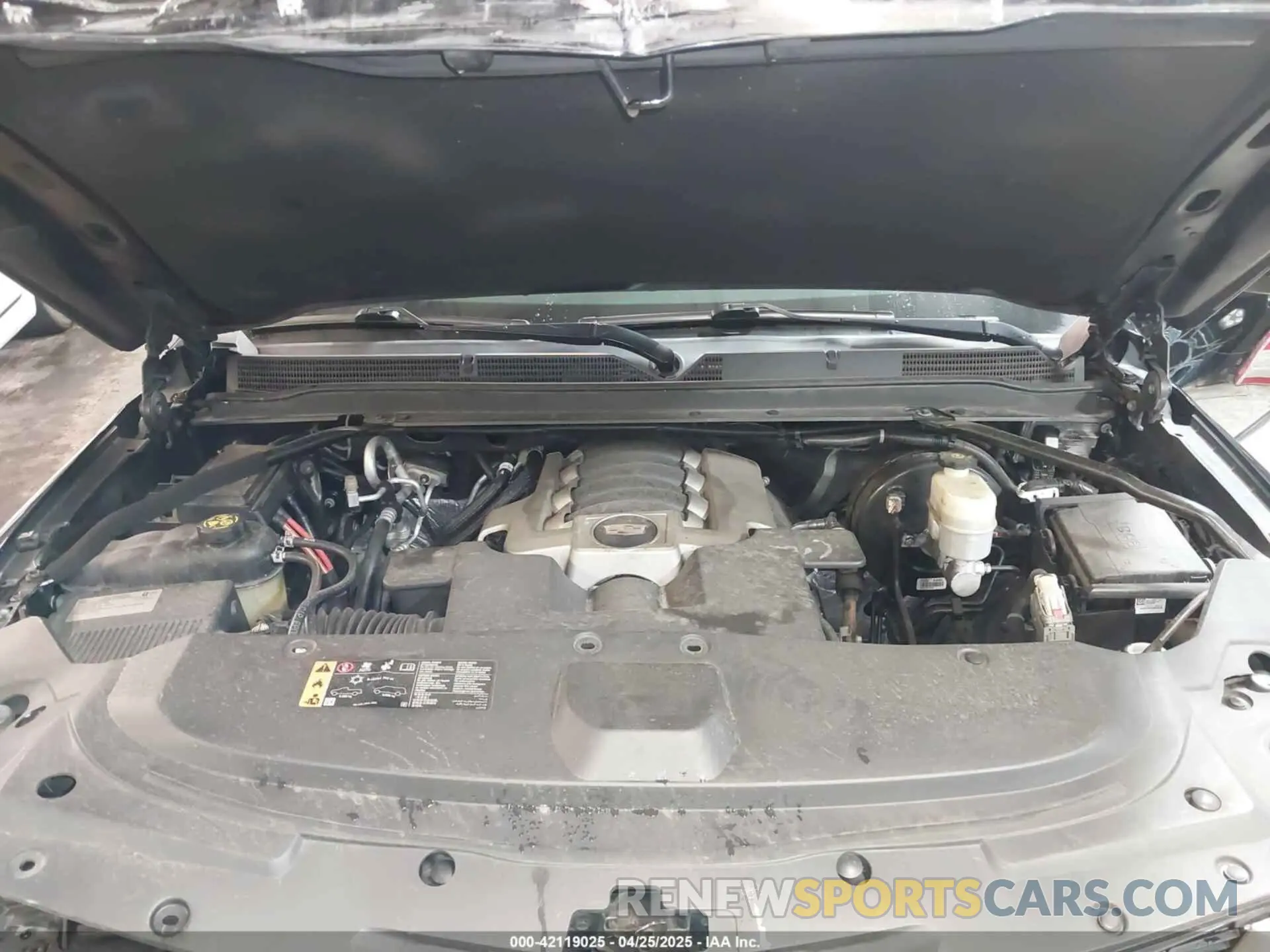 10 Фотография поврежденного автомобиля 1GYS4HKJ7KR113180 CADILLAC ESCALADE ESV 2019