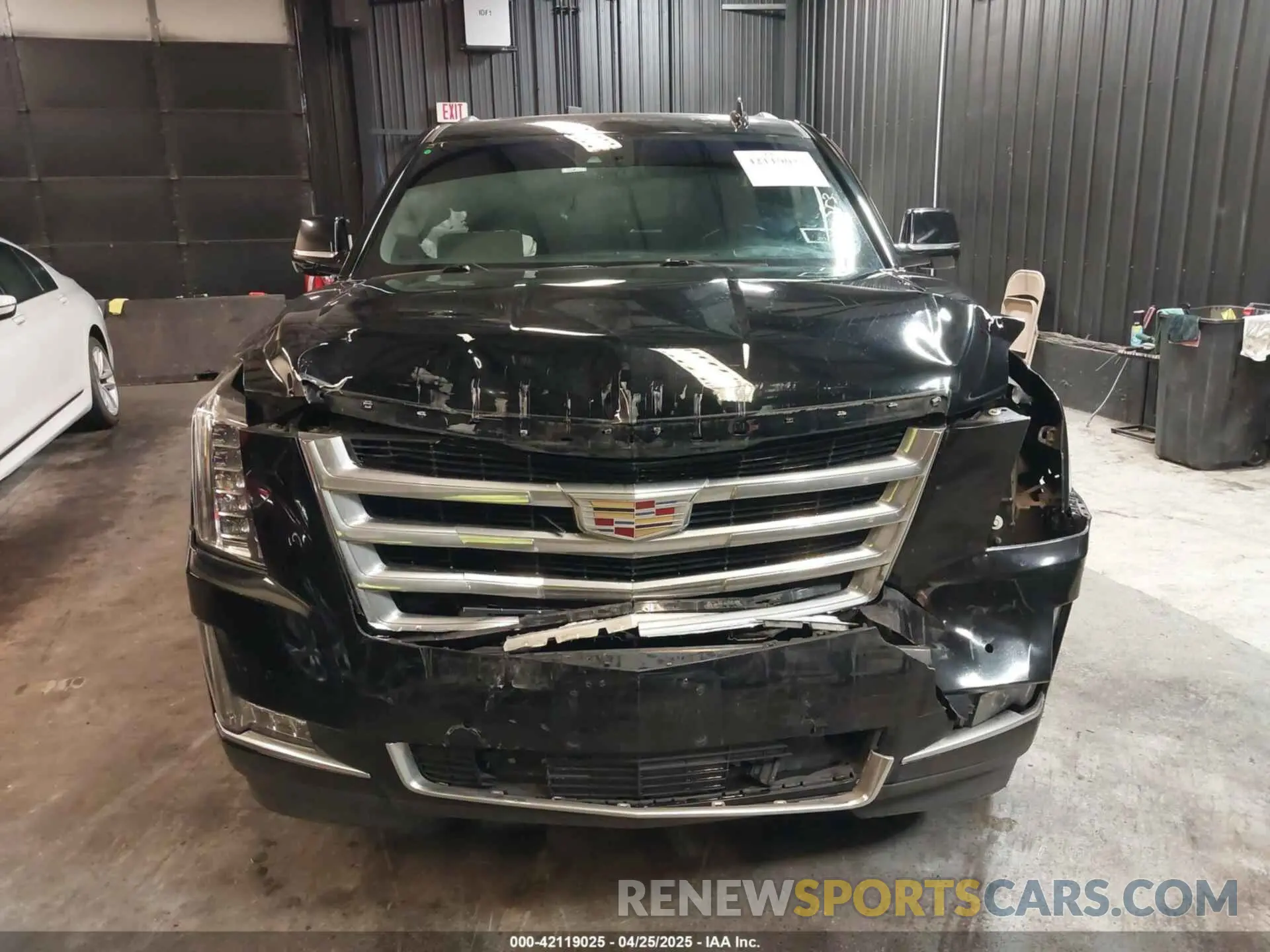 6 Фотография поврежденного автомобиля 1GYS4HKJ7KR113180 CADILLAC ESCALADE ESV 2019