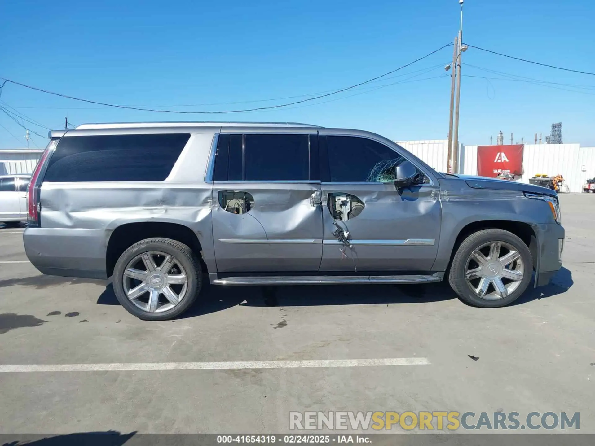 13 Фотография поврежденного автомобиля 1GYS3HKJ3LR224930 CADILLAC ESCALADE ESV 2020