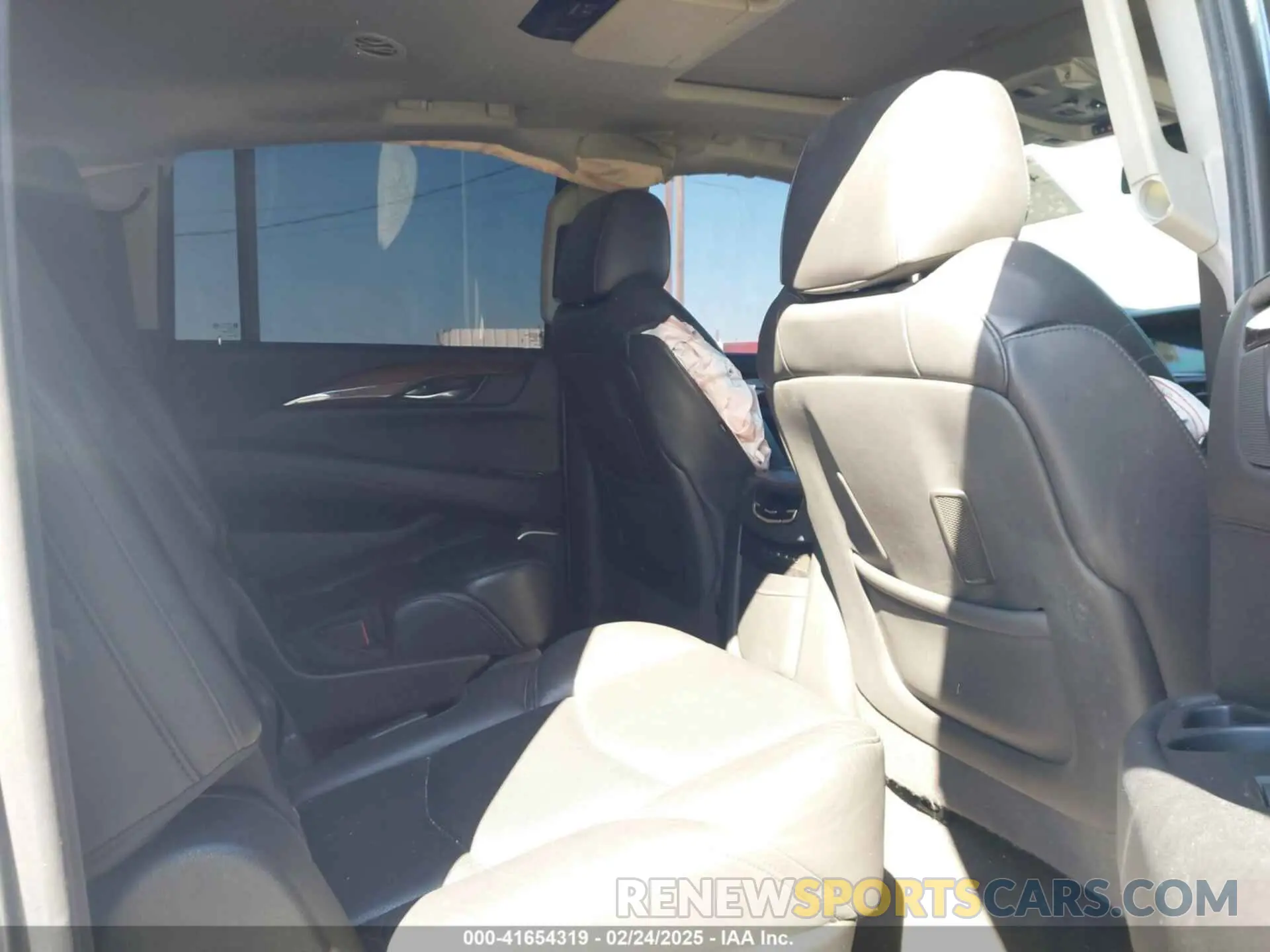 8 Фотография поврежденного автомобиля 1GYS3HKJ3LR224930 CADILLAC ESCALADE ESV 2020