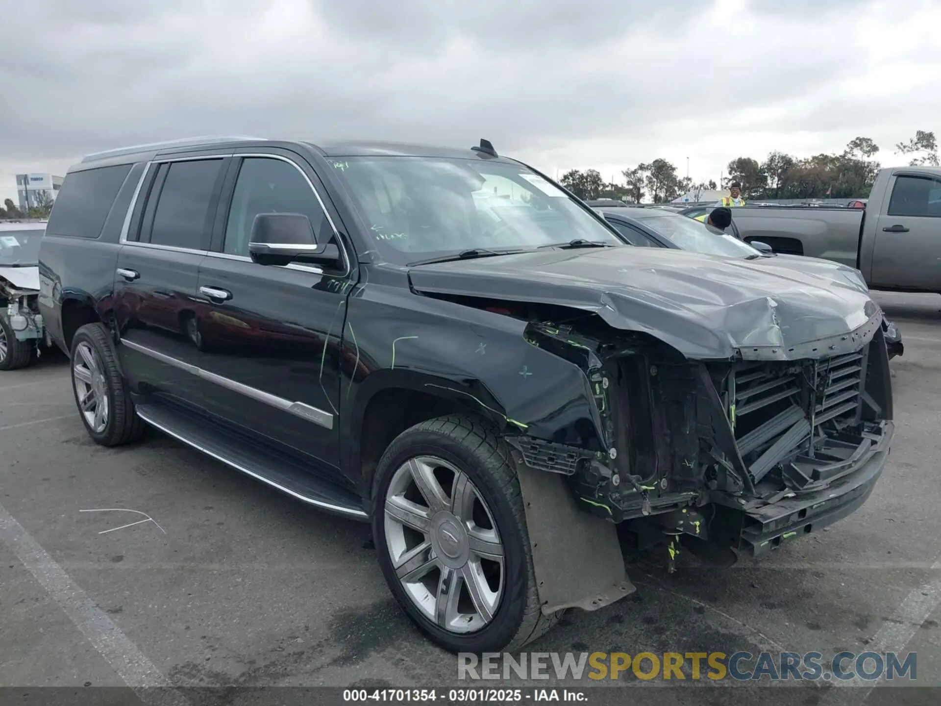 13 Photograph of a damaged car 1GYS4GKJ6LR270968 CADILLAC ESCALADE ESV 2020