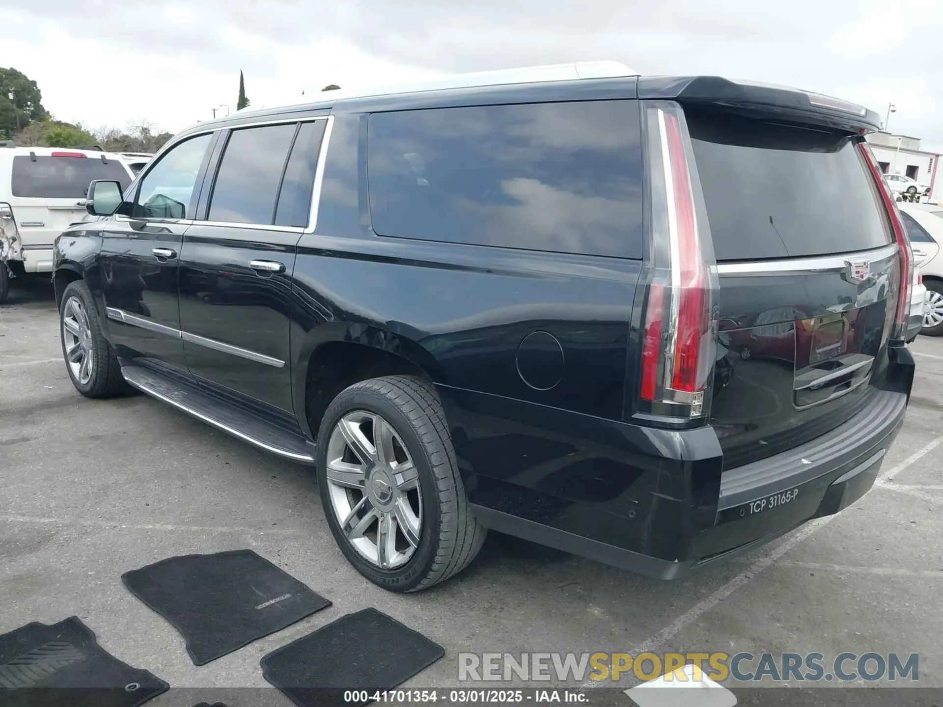 3 Photograph of a damaged car 1GYS4GKJ6LR270968 CADILLAC ESCALADE ESV 2020