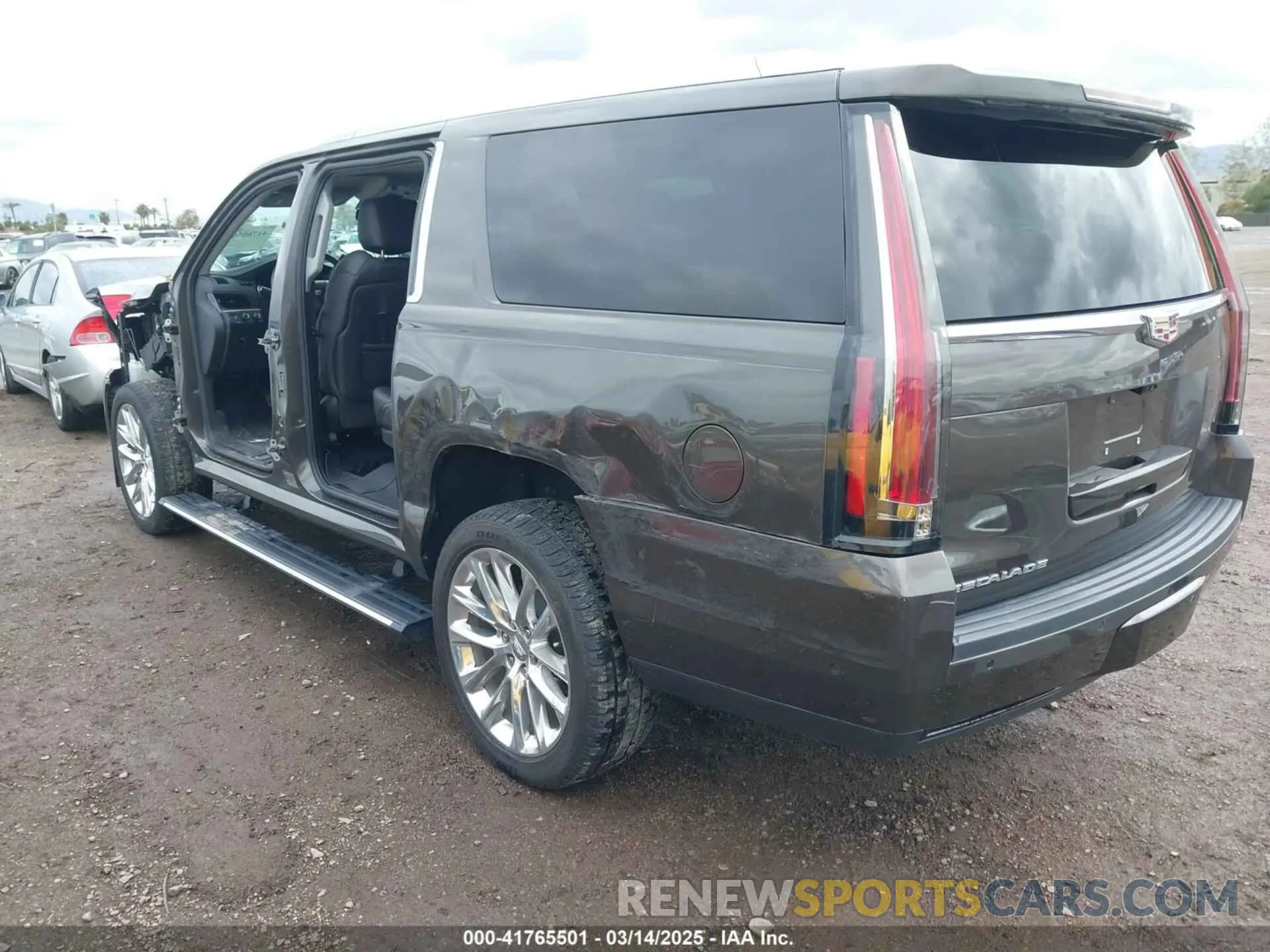 3 Photograph of a damaged car 1GYS4JKJ5LR238722 CADILLAC ESCALADE ESV 2020