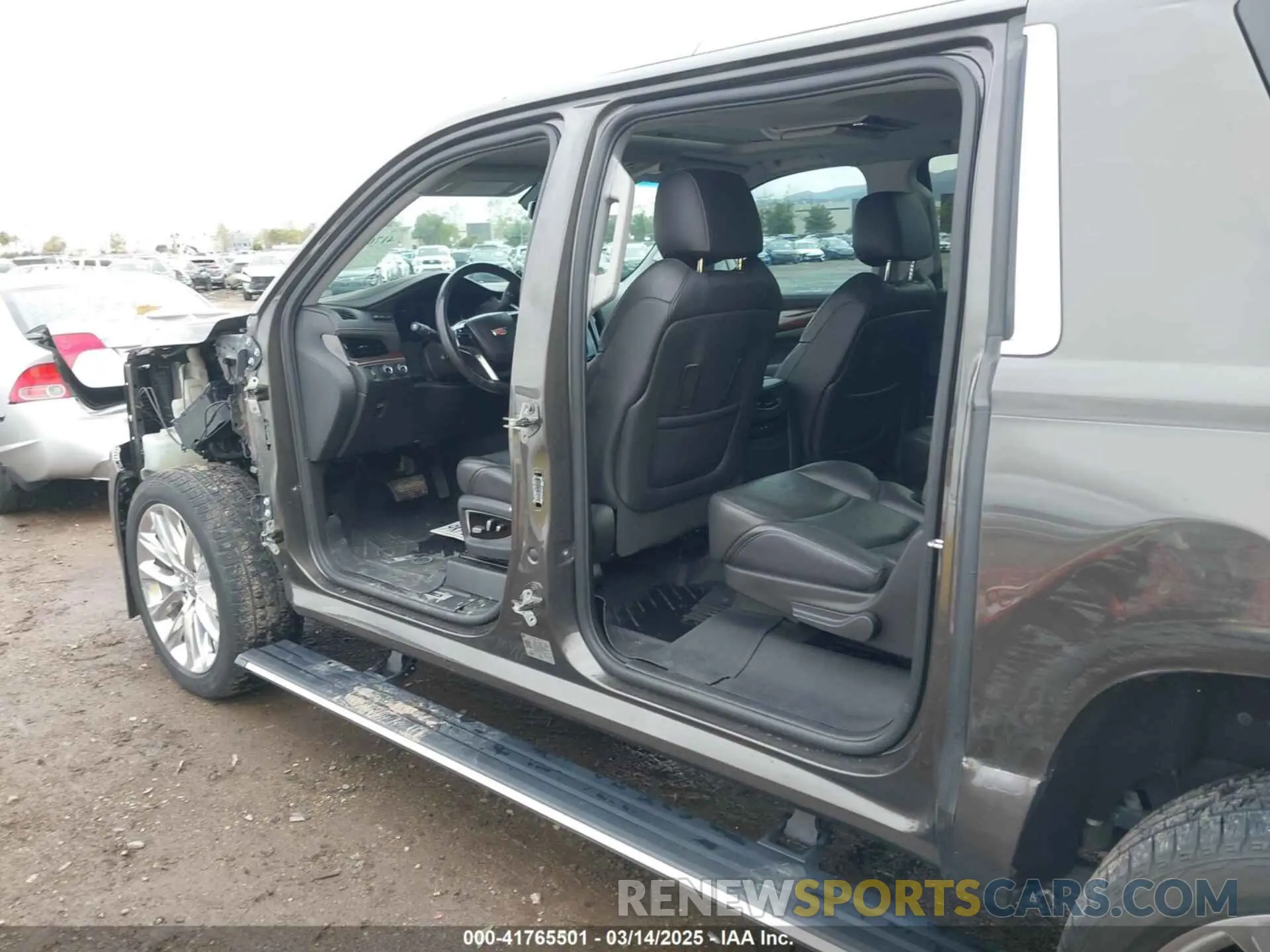 6 Photograph of a damaged car 1GYS4JKJ5LR238722 CADILLAC ESCALADE ESV 2020