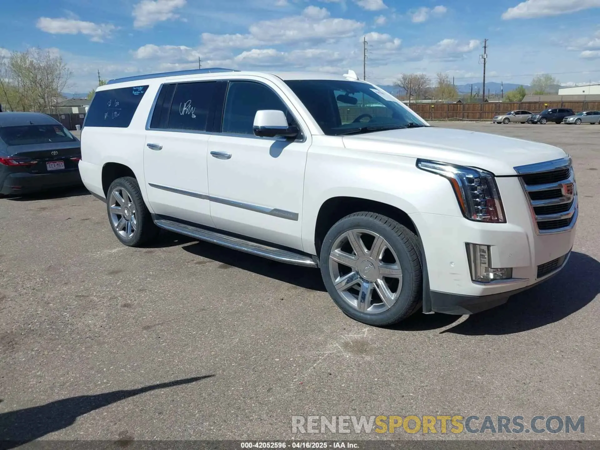 1 Фотография поврежденного автомобиля 1GYS4JKJ8LR277613 CADILLAC ESCALADE ESV 2020