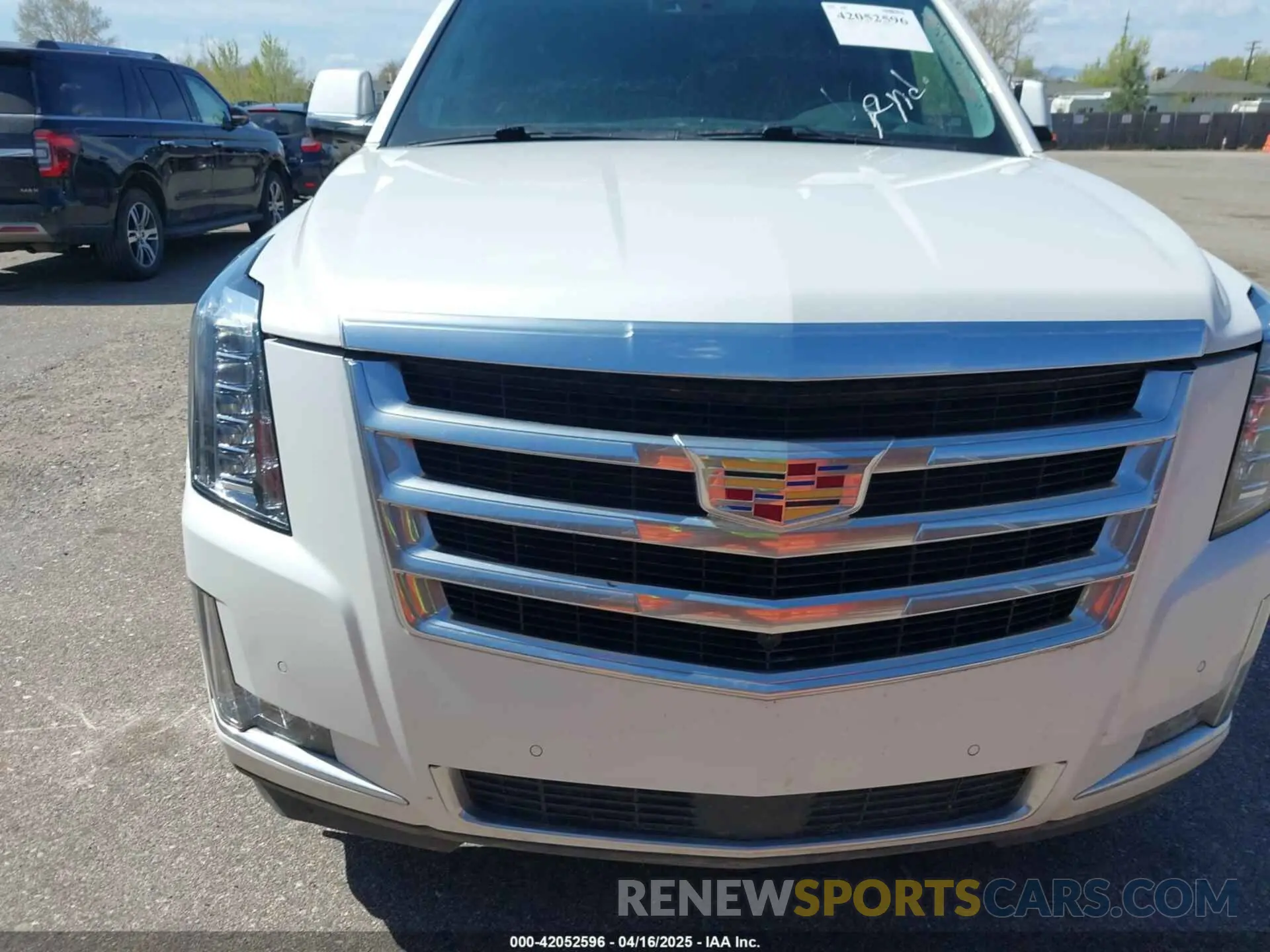 12 Фотография поврежденного автомобиля 1GYS4JKJ8LR277613 CADILLAC ESCALADE ESV 2020