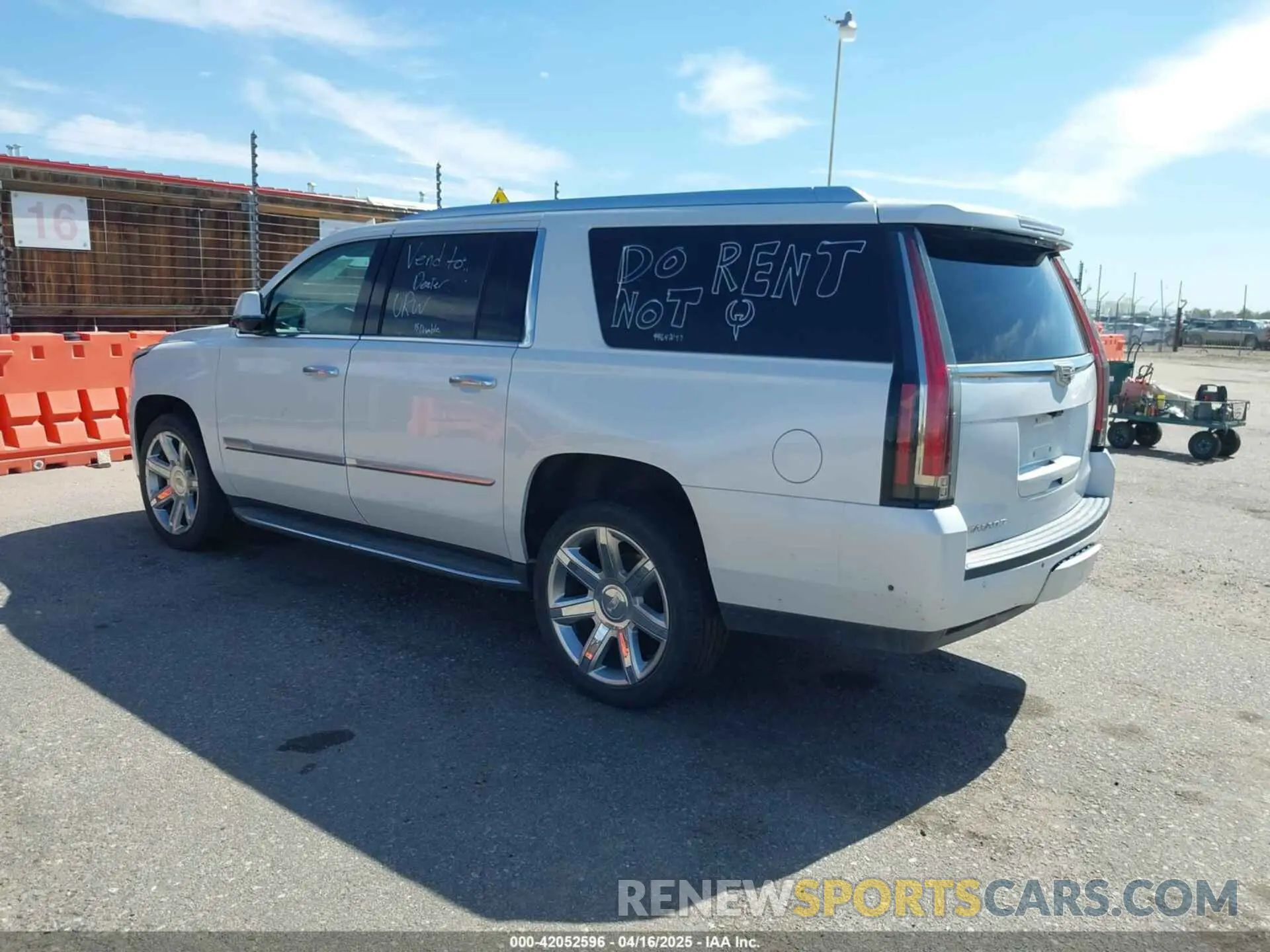 3 Фотография поврежденного автомобиля 1GYS4JKJ8LR277613 CADILLAC ESCALADE ESV 2020