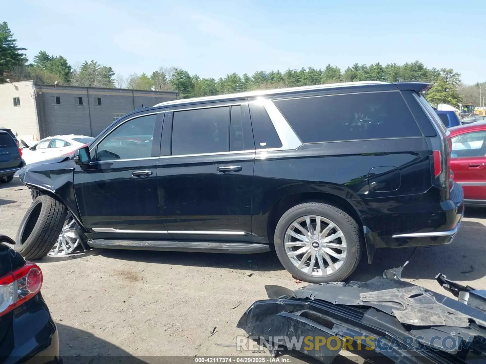 15 Photograph of a damaged car 1GYS4KKL2MR487472 CADILLAC ESCALADE ESV 2021