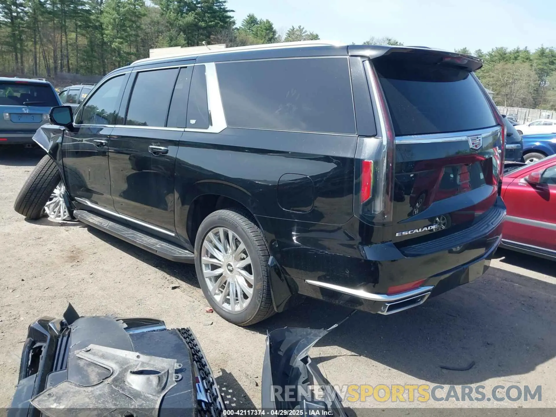 3 Photograph of a damaged car 1GYS4KKL2MR487472 CADILLAC ESCALADE ESV 2021