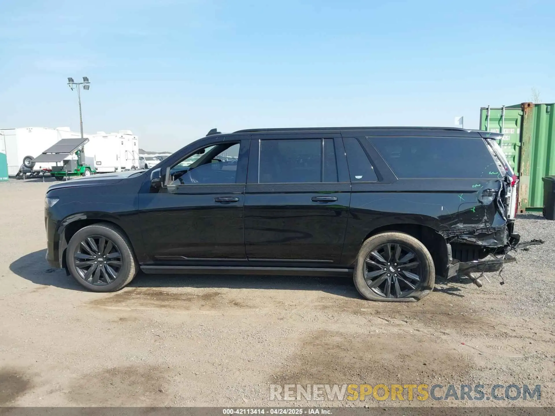 14 Photograph of a damaged car 1GYS4PKL2MR228185 CADILLAC ESCALADE ESV 2021