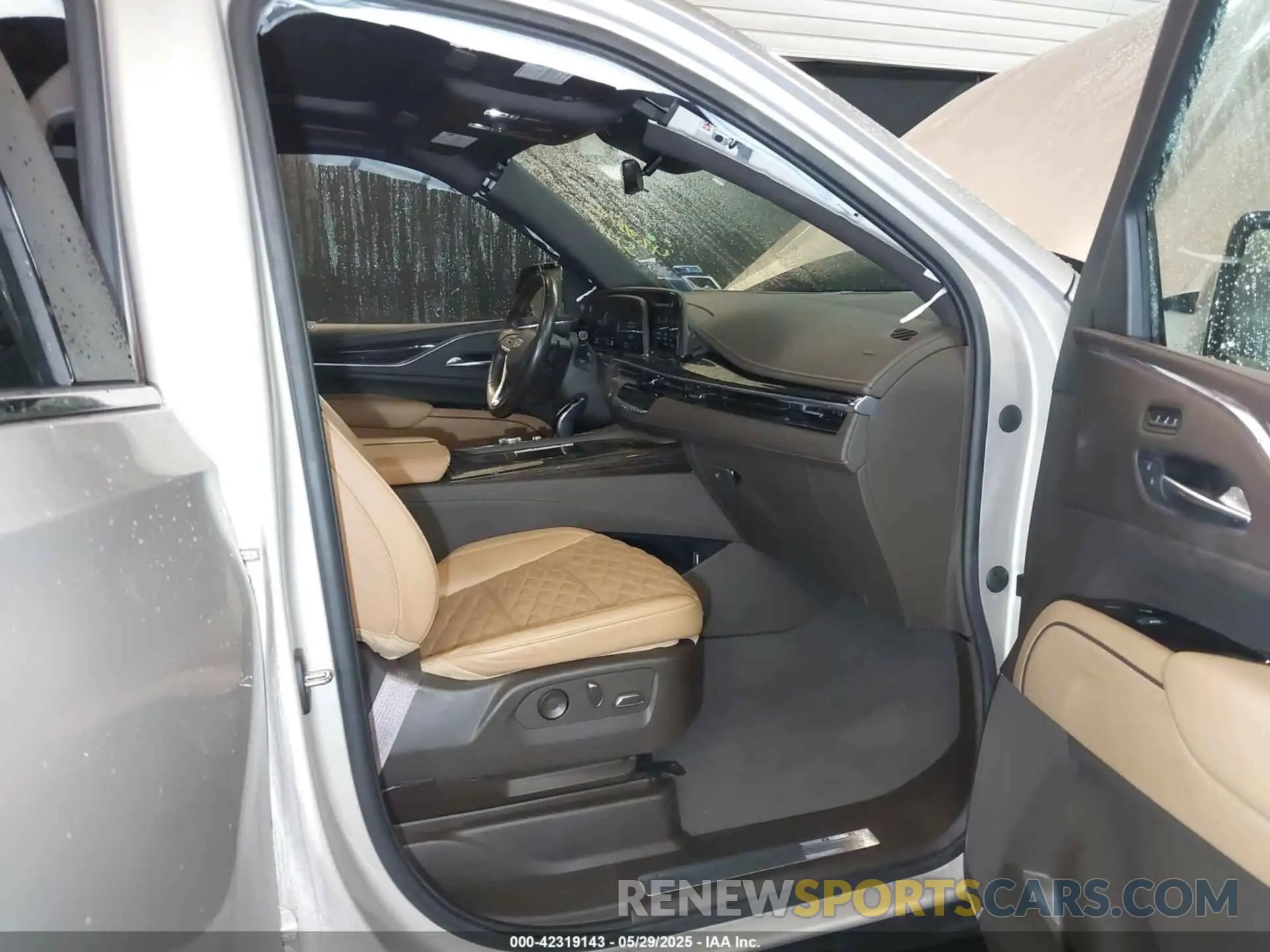 5 Photograph of a damaged car 1GYS4KKT1NR220003 CADILLAC ESCALADE ESV 2022