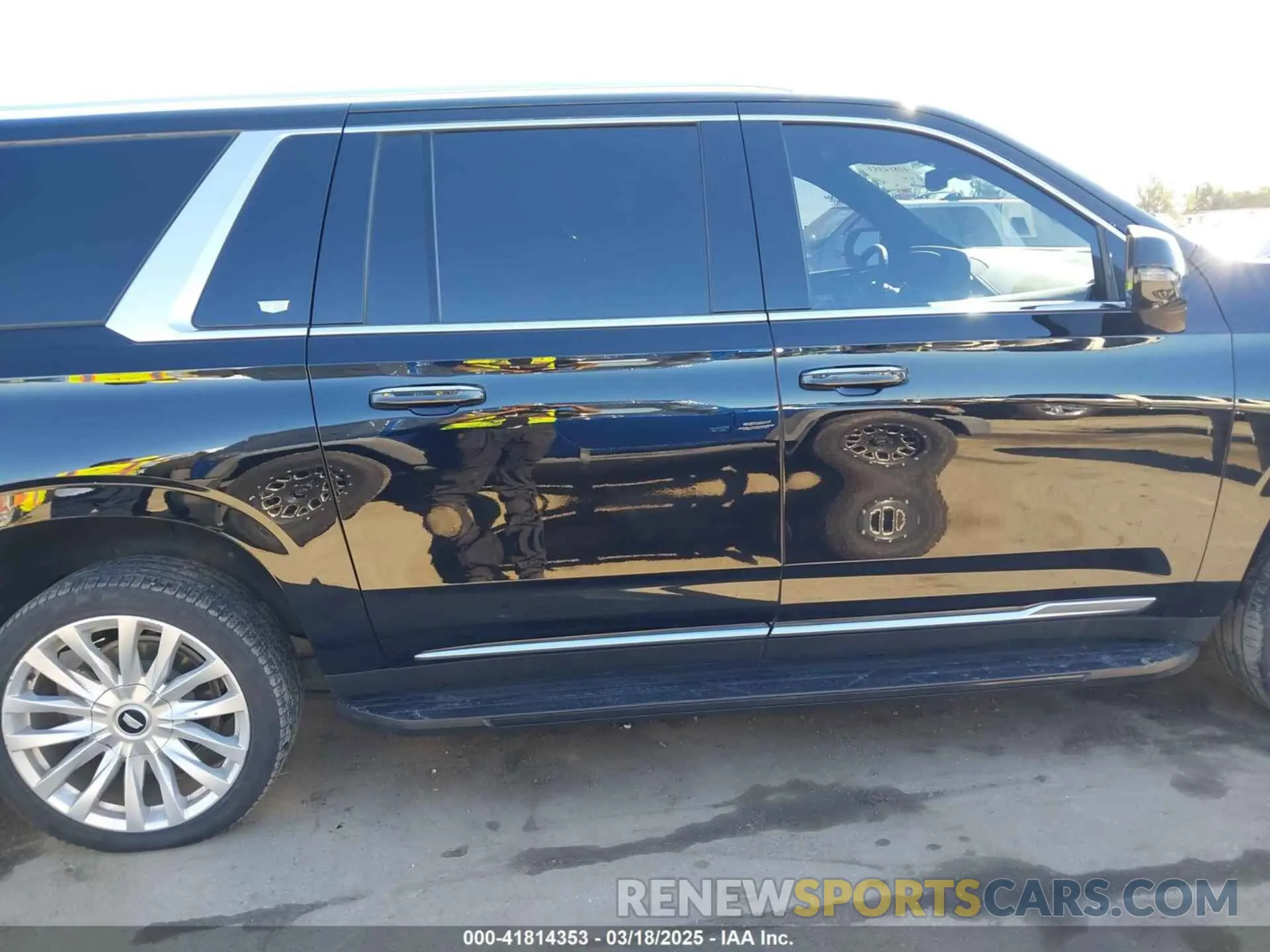 14 Фотография поврежденного автомобиля 1GYS3JKT1PR331084 CADILLAC ESCALADE ESV 2023