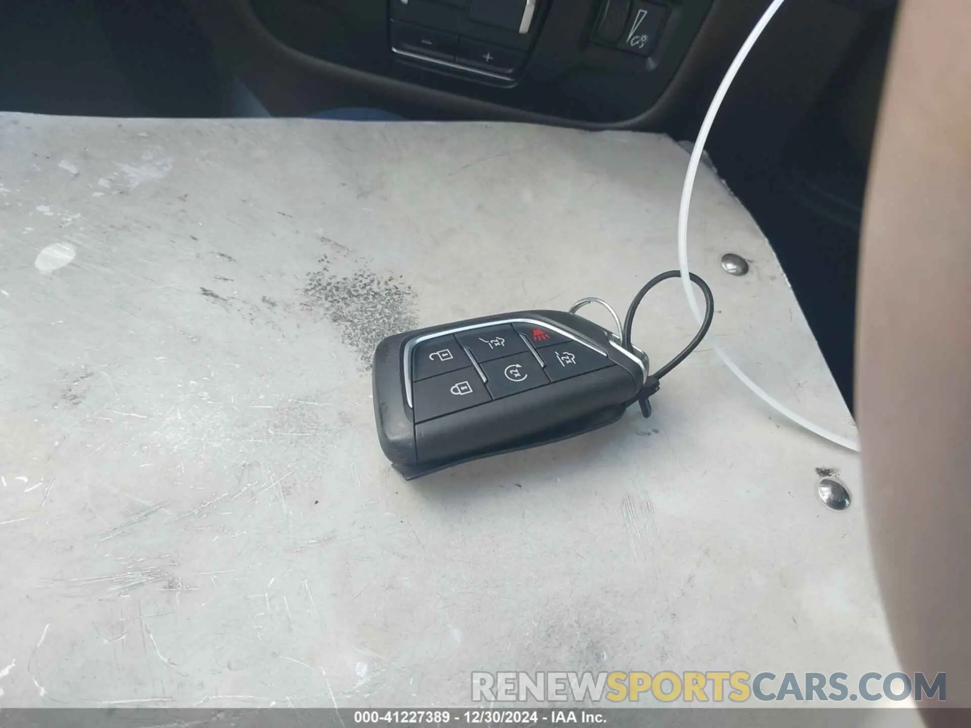11 Photograph of a damaged car 1GYS4LKT2PR396678 CADILLAC ESCALADE ESV 2023