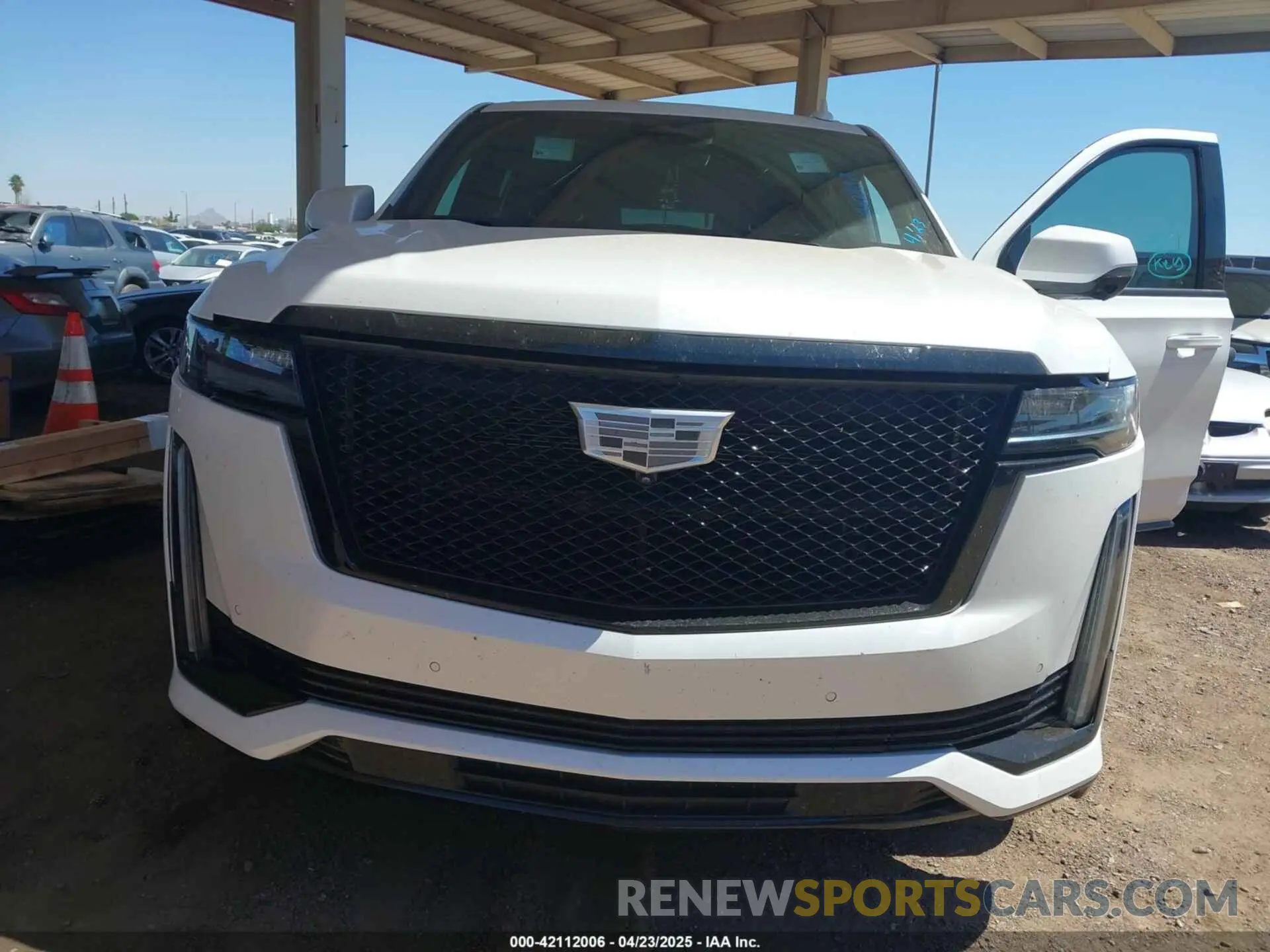 6 Photograph of a damaged car 1GYS4PKL4PR307832 CADILLAC ESCALADE ESV 2023