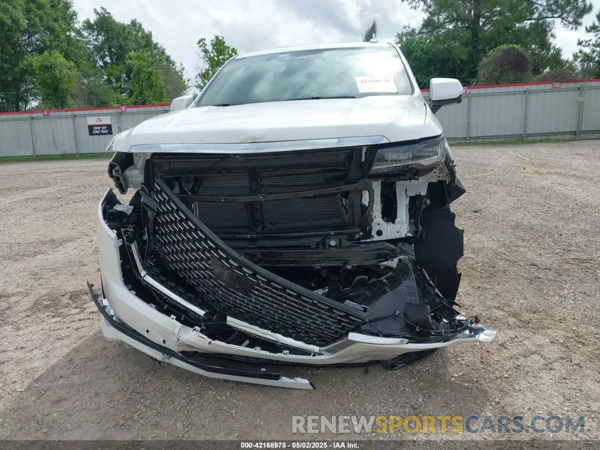 13 Photograph of a damaged car 1GYS4KKL2RR357697 CADILLAC ESCALADE ESV 2024