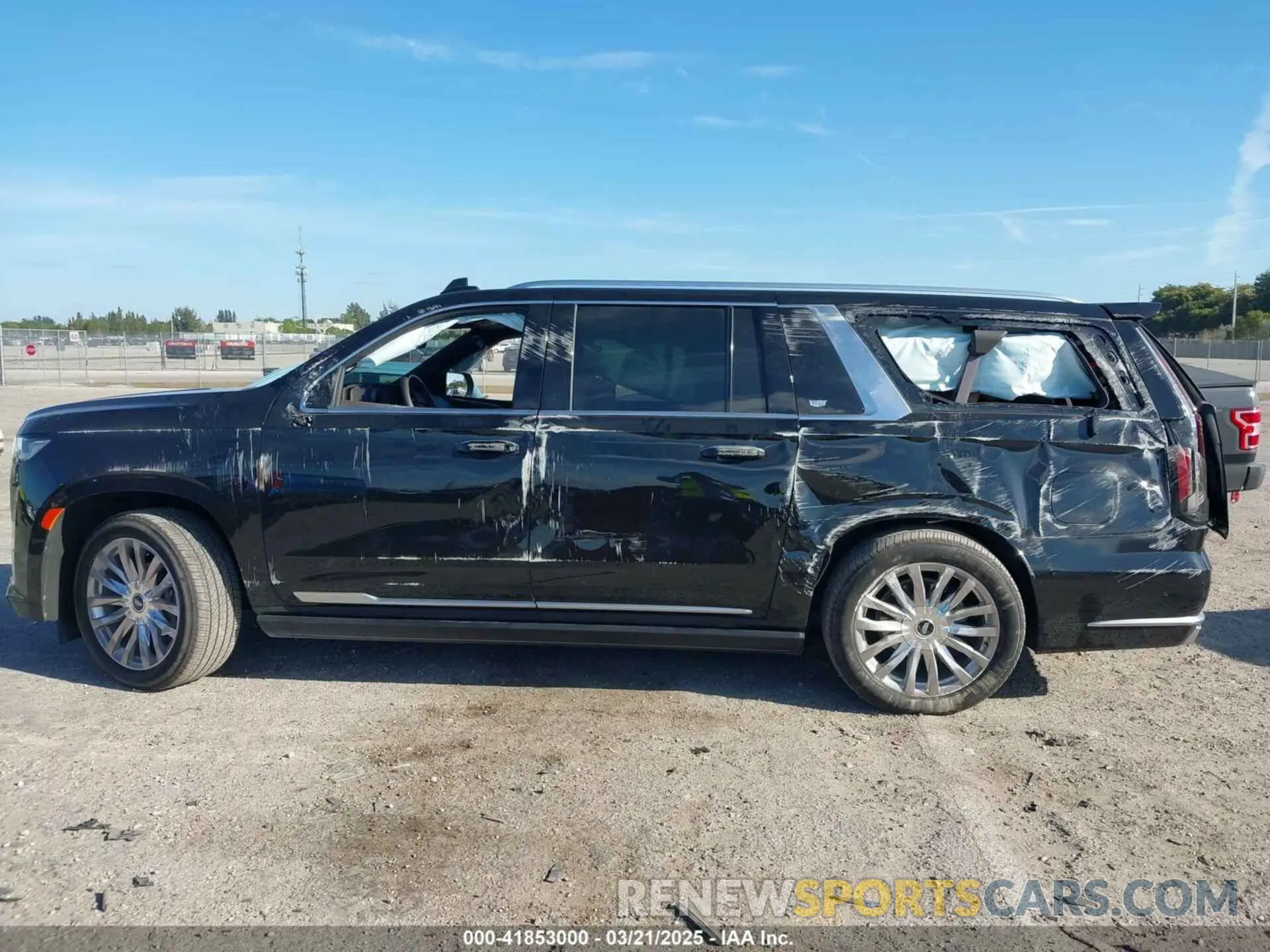 15 Фотография поврежденного автомобиля 1GYS4LKT5RR344092 CADILLAC ESCALADE ESV 2024