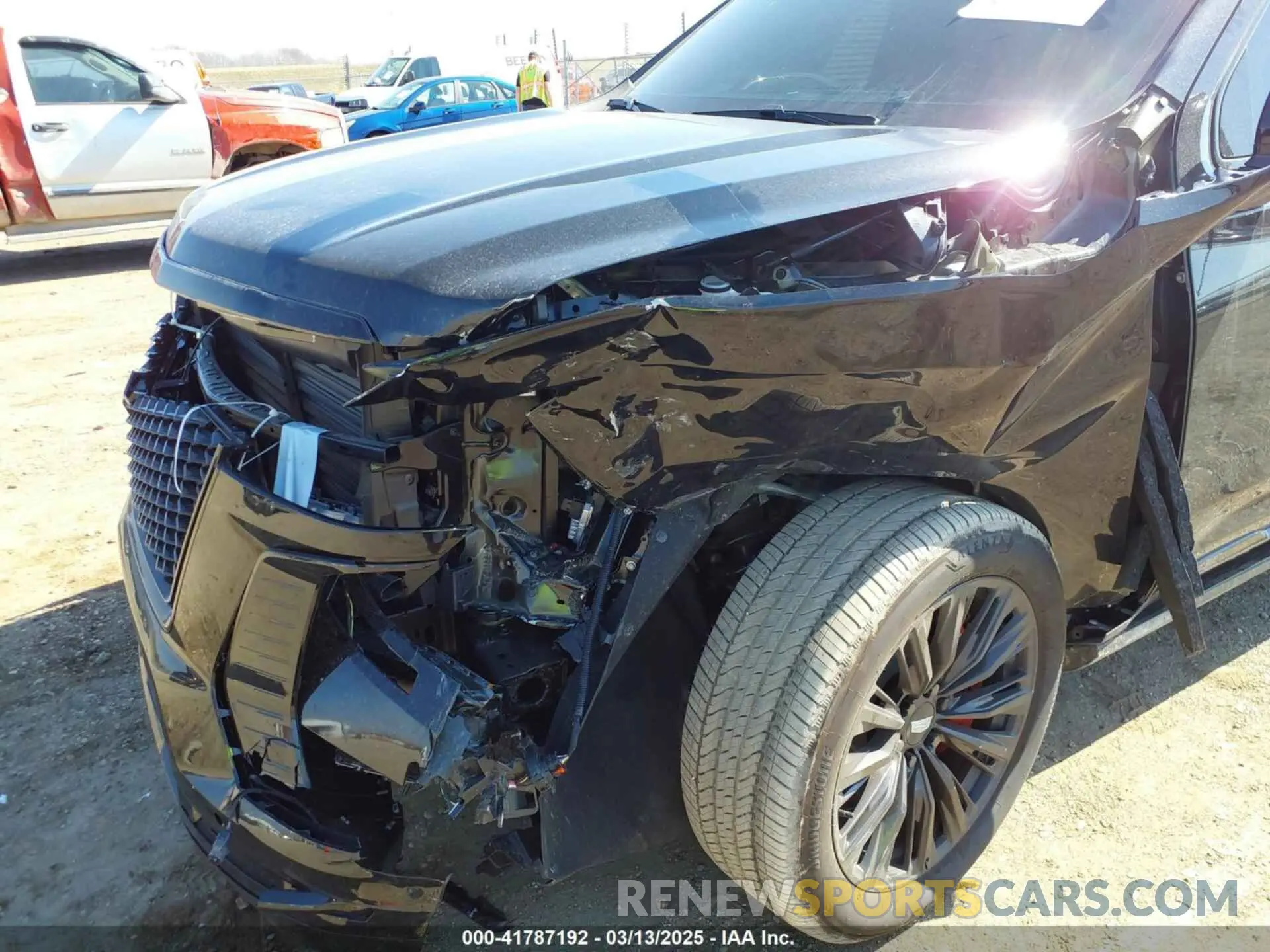 6 Фотография поврежденного автомобиля 1GYS9NRL7SR164542 CADILLAC ESCALADE ESV 2025