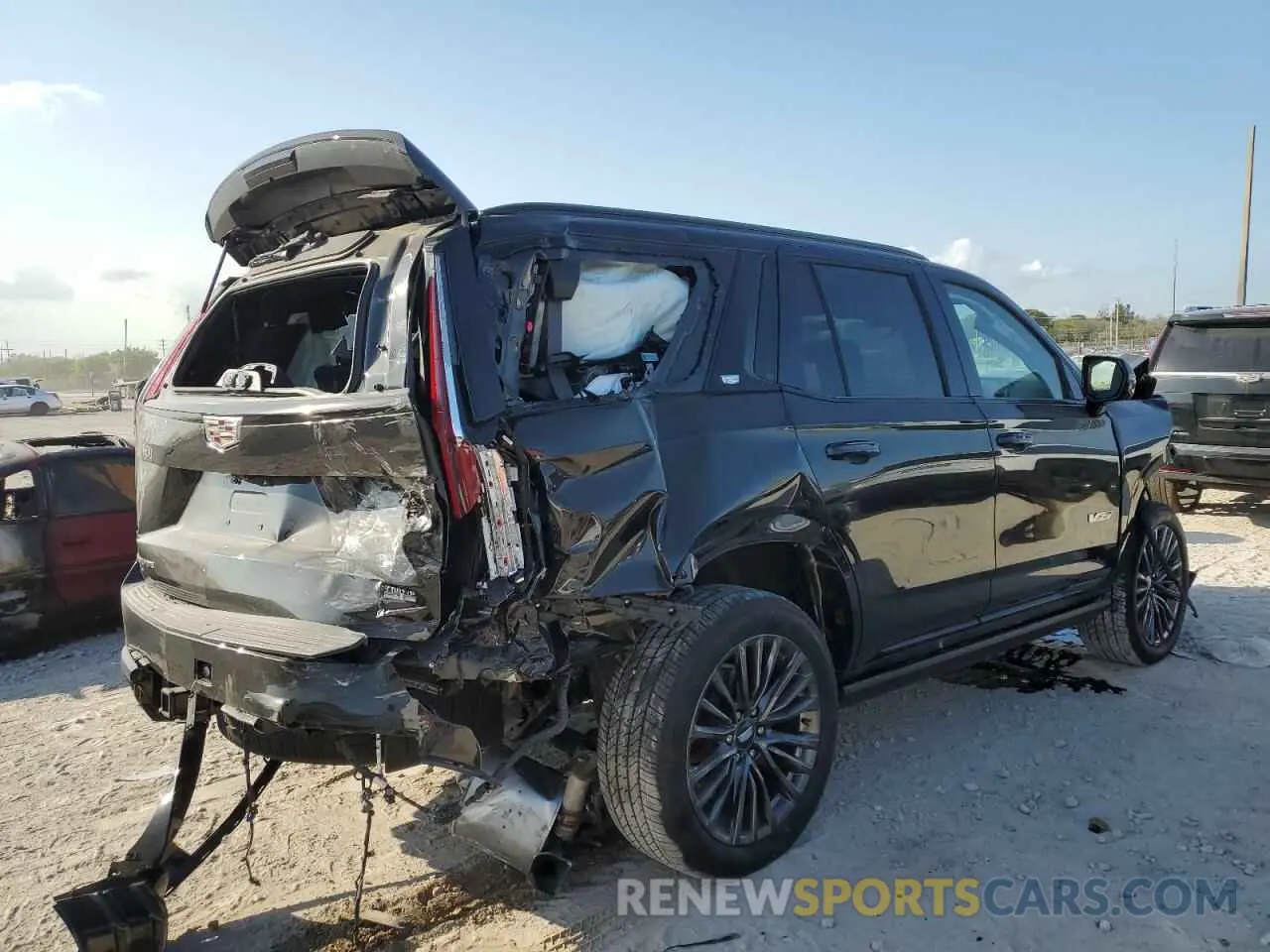 3 Фотография поврежденного автомобиля 1GYS4HK92RR125835 CADILLAC ESCALADE V 2024