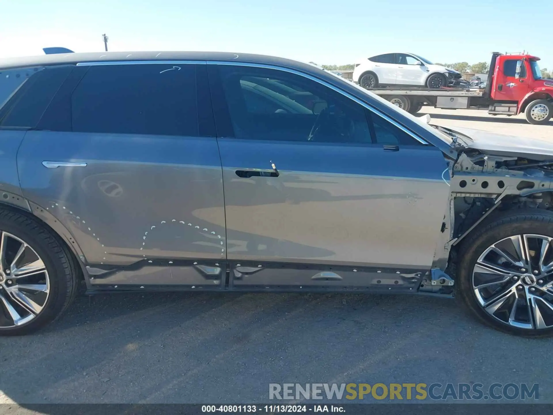 12 Photograph of a damaged car 1GYKPMRK9PZ001521 CADILLAC LYRIQ 2023