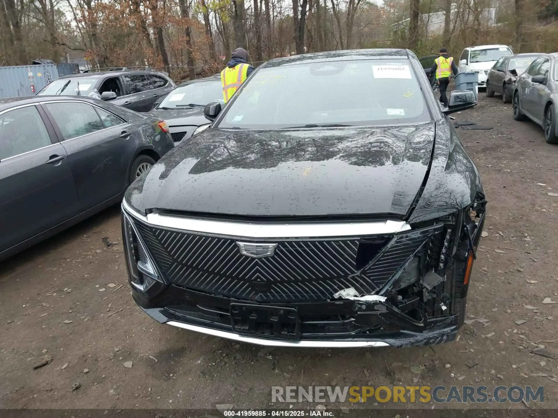 12 Photograph of a damaged car 1GYKPMRK3RZ128543 CADILLAC LYRIQ 2024