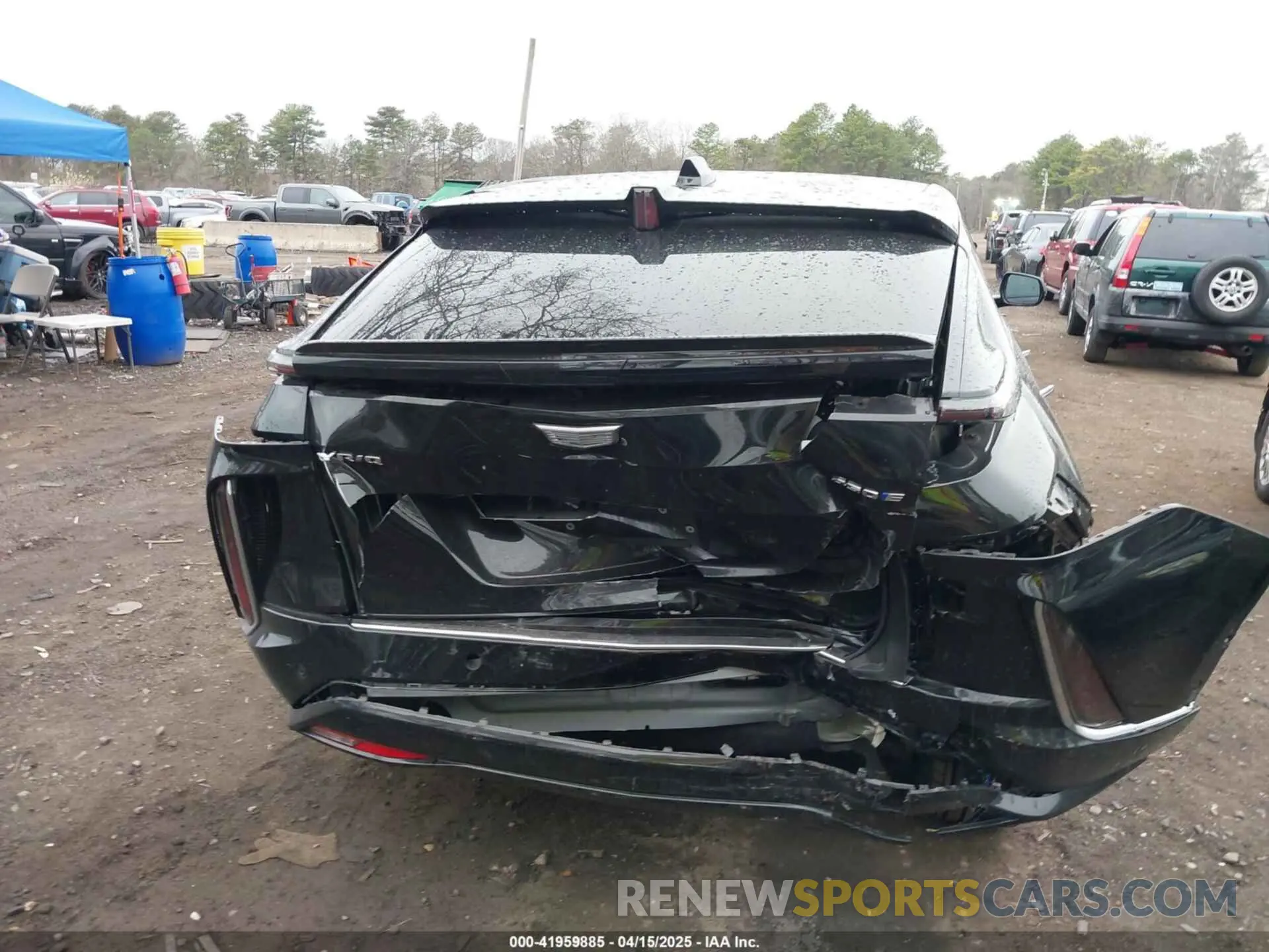 16 Photograph of a damaged car 1GYKPMRK3RZ128543 CADILLAC LYRIQ 2024