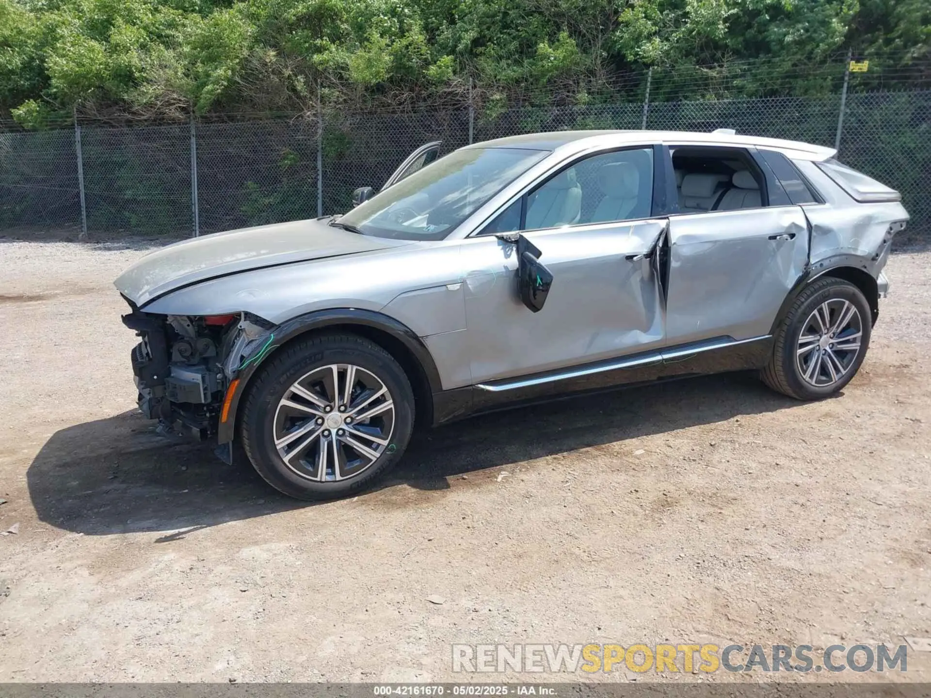 2 Photograph of a damaged car 1GYKPRRL8RZ128706 CADILLAC LYRIQ 2024