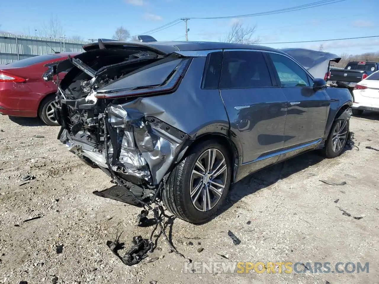 3 Фотография поврежденного автомобиля 1GYKPMRK5PZ000754 CADILLAC LYRIQ LUXU 2023