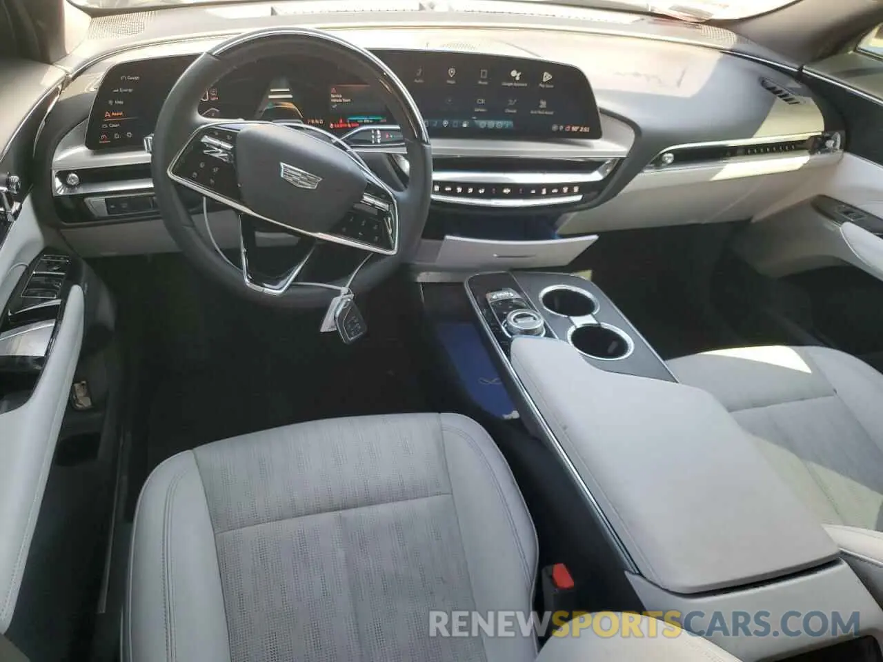 8 Фотография поврежденного автомобиля 1GYKPSRL9RZ120878 CADILLAC LYRIQ LUXU 2024