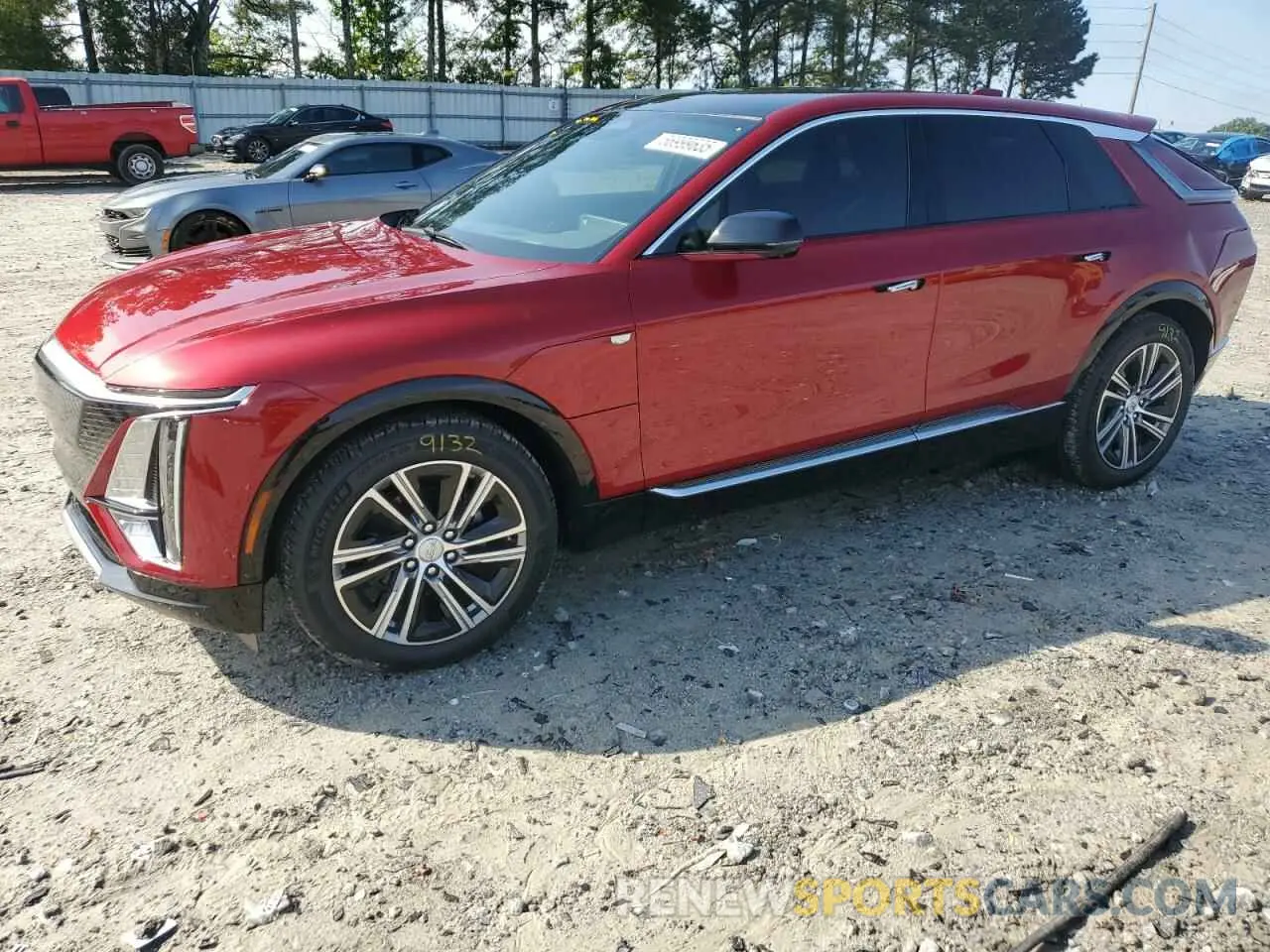 1 Photograph of a damaged car 1GYKPNRKXSZ308467 CADILLAC LYRIQ LUXU 2025