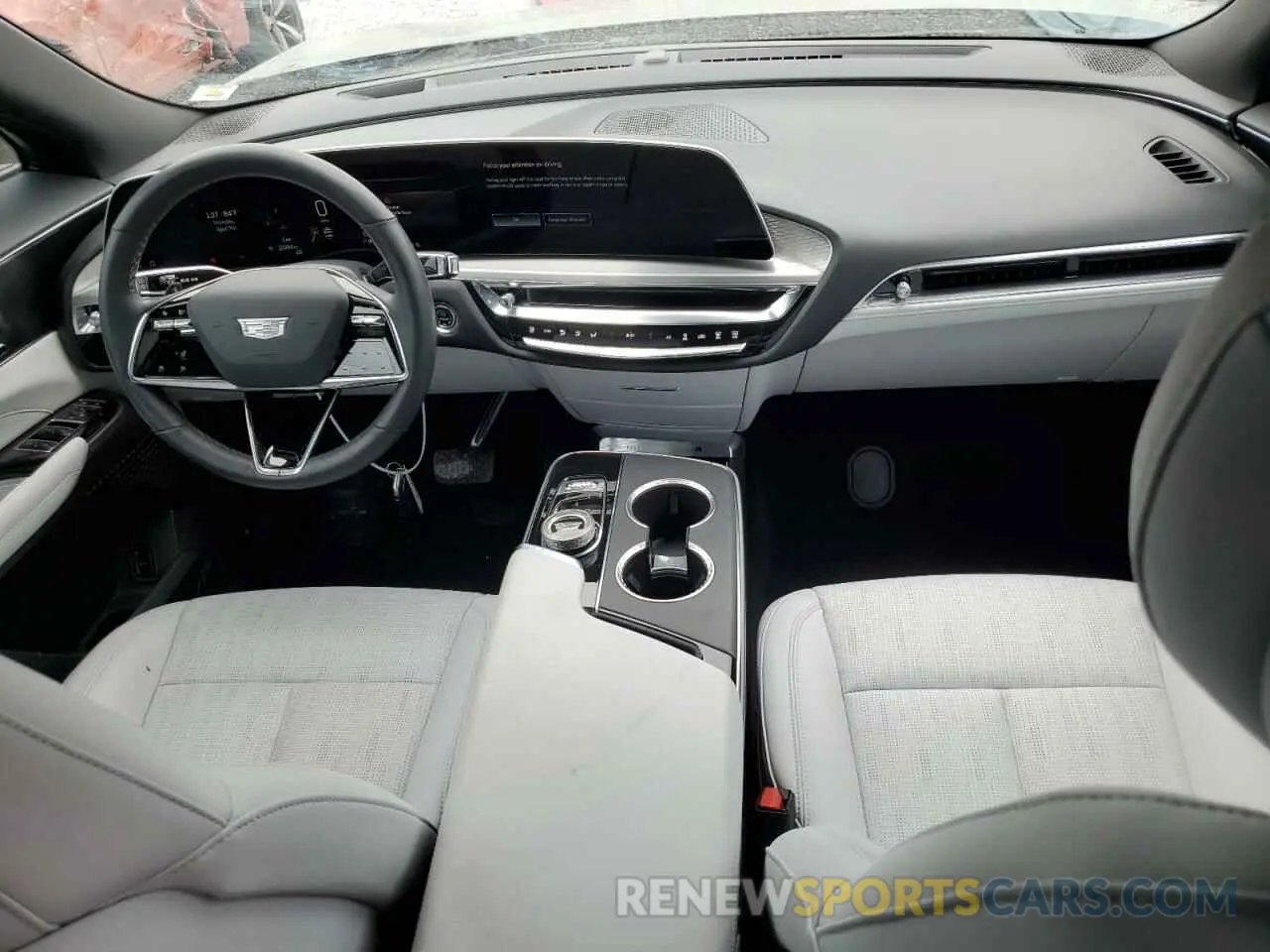 8 Фотография поврежденного автомобиля 1GYKPTRK4RZ108926 CADILLAC LYRIQ SPOR 2024