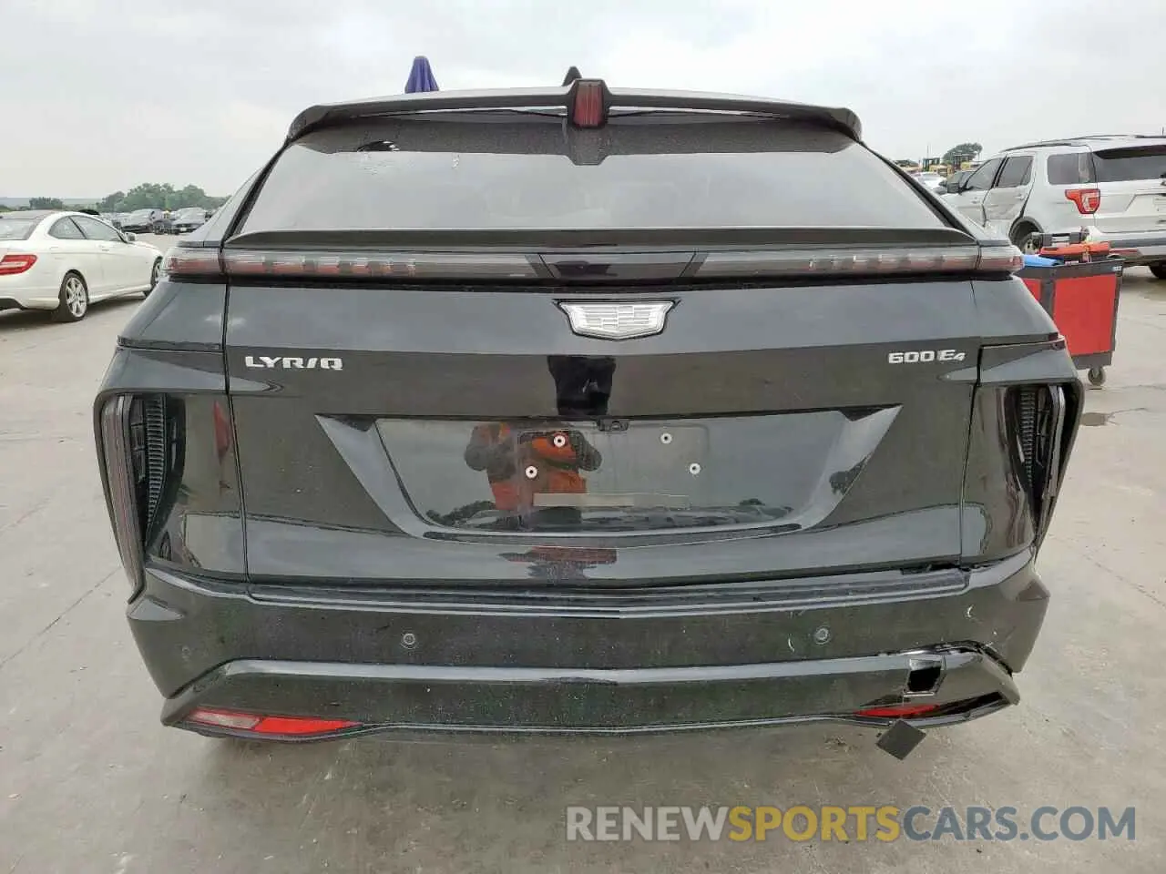 6 Фотография поврежденного автомобиля 1GYKPTRL4RZ143409 CADILLAC LYRIQ SPOR 2024