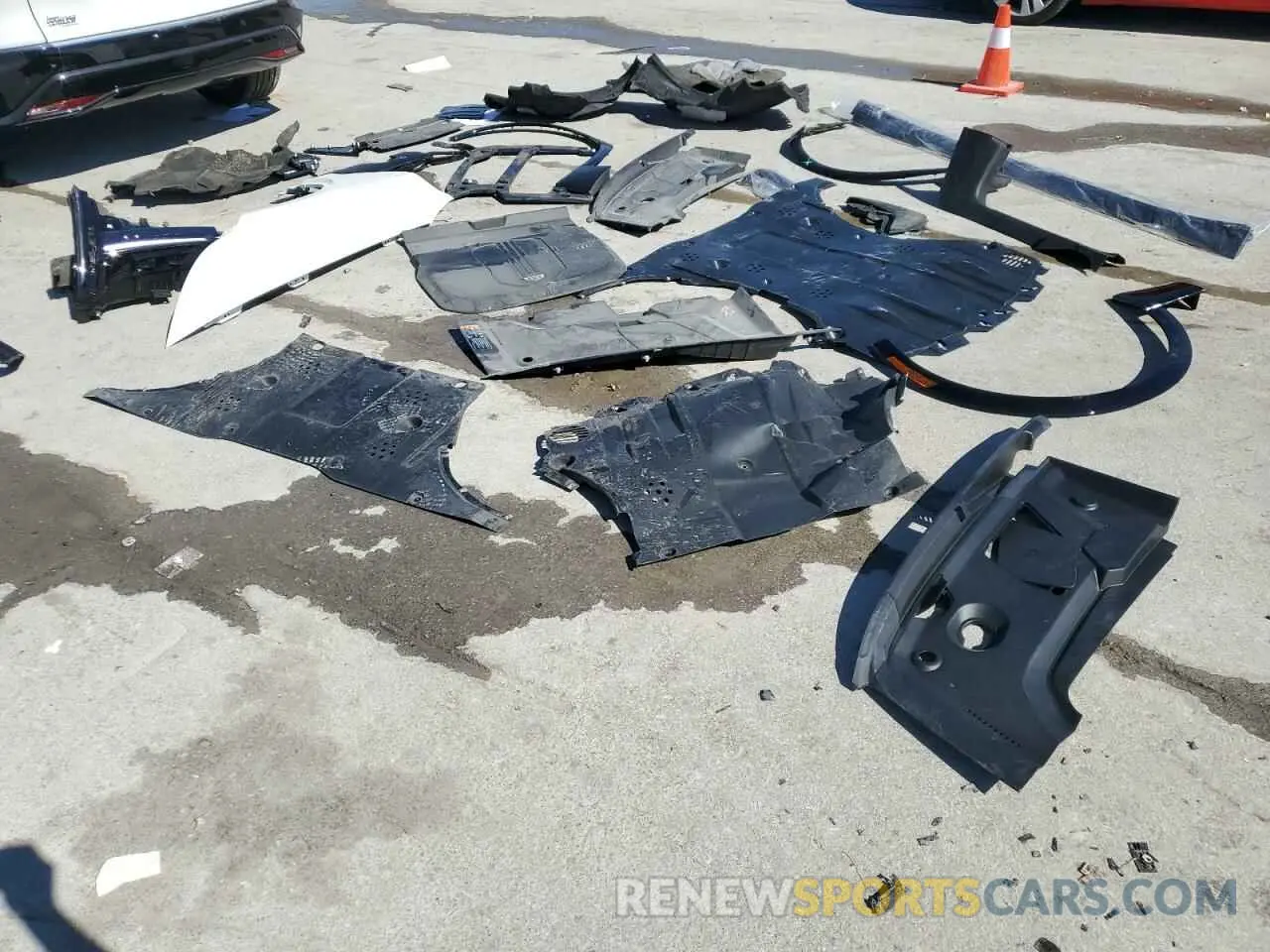 13 Photograph of a damaged car 1GYKPMRL1RZ103407 CADILLAC LYRIQ TECH 2024