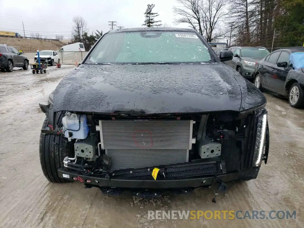 5 Photograph of a damaged car 1GYKPMRL1RZ144085 CADILLAC LYRIQ TECH 2024