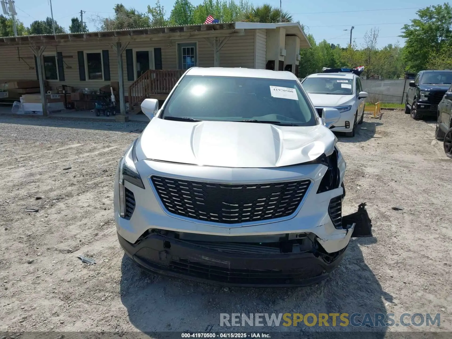 12 Фотография поврежденного автомобиля 1GYAZAR43KF211662 CADILLAC XT4 2019