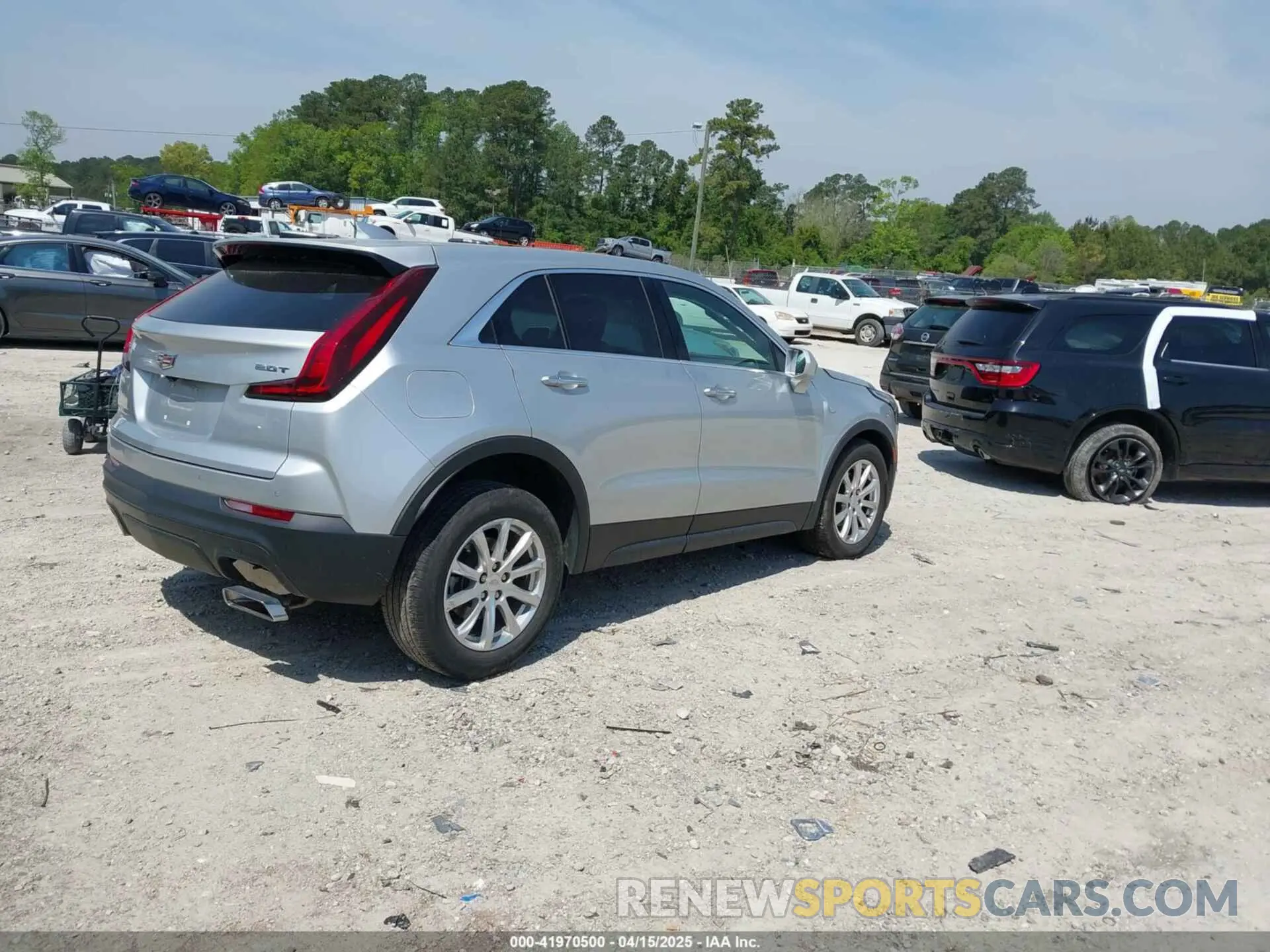 4 Фотография поврежденного автомобиля 1GYAZAR43KF211662 CADILLAC XT4 2019