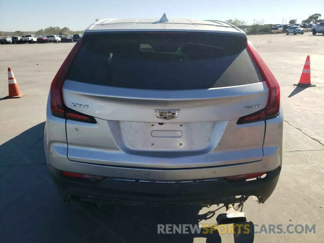 6 Фотография поврежденного автомобиля 1GYAZAR46KF118537 CADILLAC XT4 2019