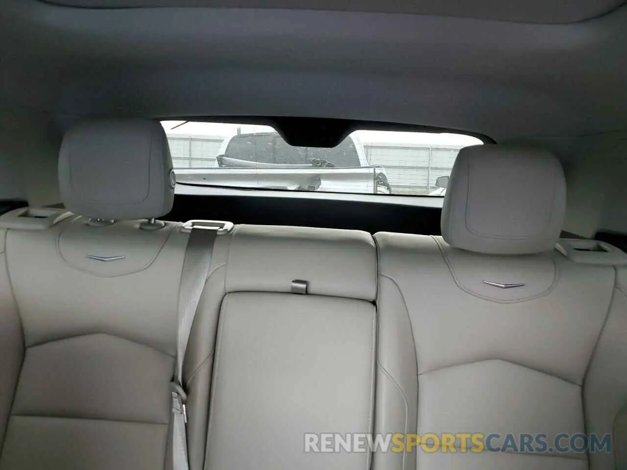 10 Фотография поврежденного автомобиля 1GYAZAR48KF204979 CADILLAC XT4 2019