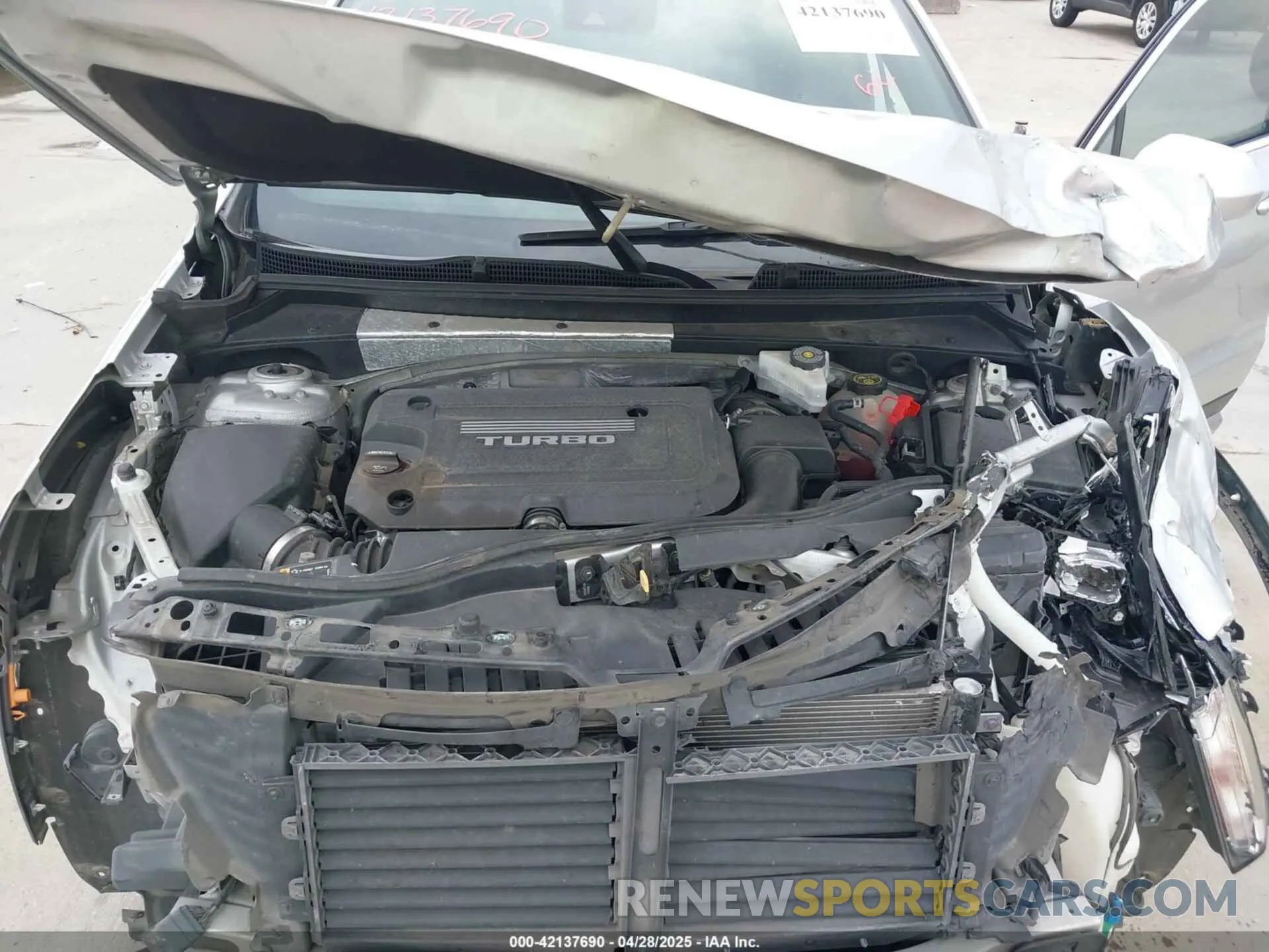 10 Фотография поврежденного автомобиля 1GYFZCR42KF189610 CADILLAC XT4 2019
