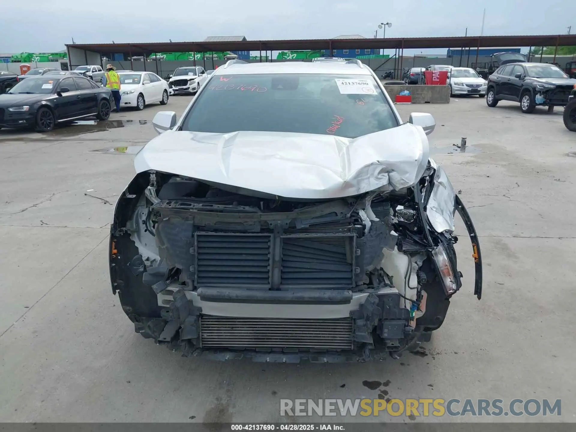 13 Фотография поврежденного автомобиля 1GYFZCR42KF189610 CADILLAC XT4 2019