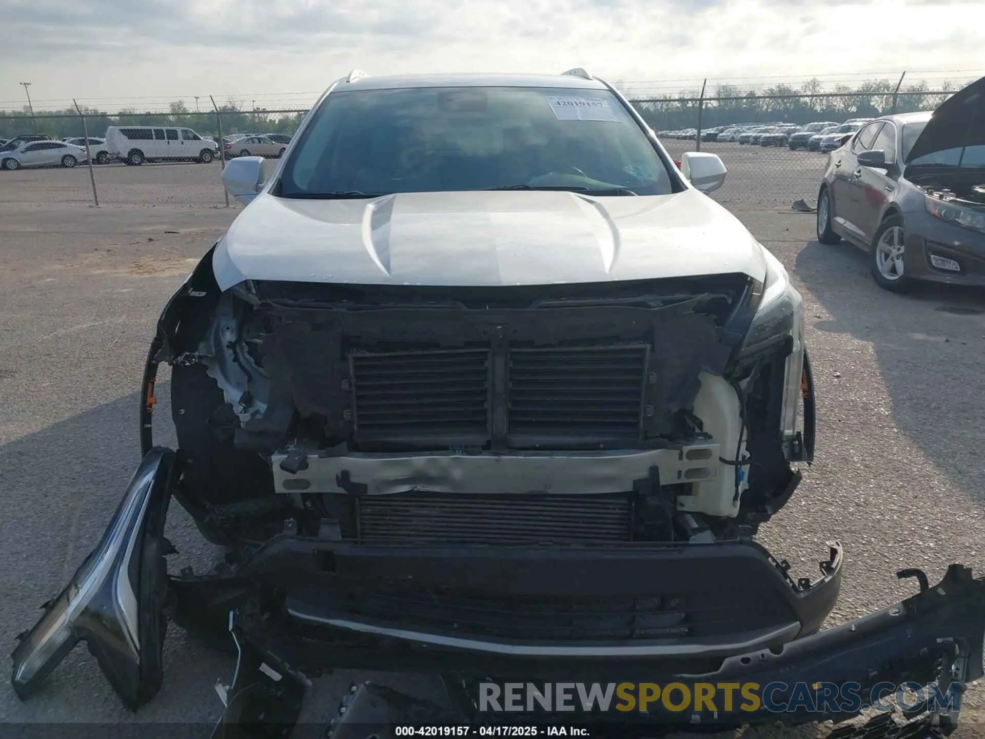 12 Photograph of a damaged car 1GYFZCR42KF228986 CADILLAC XT4 2019