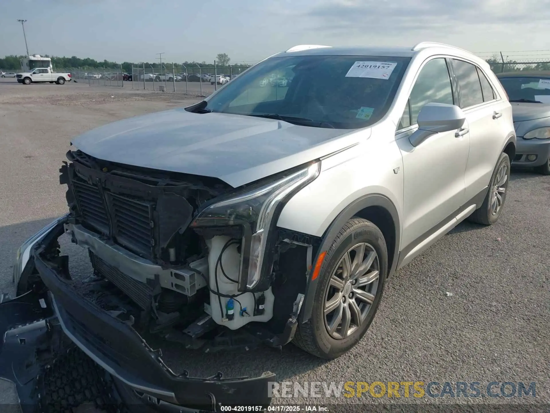 2 Photograph of a damaged car 1GYFZCR42KF228986 CADILLAC XT4 2019