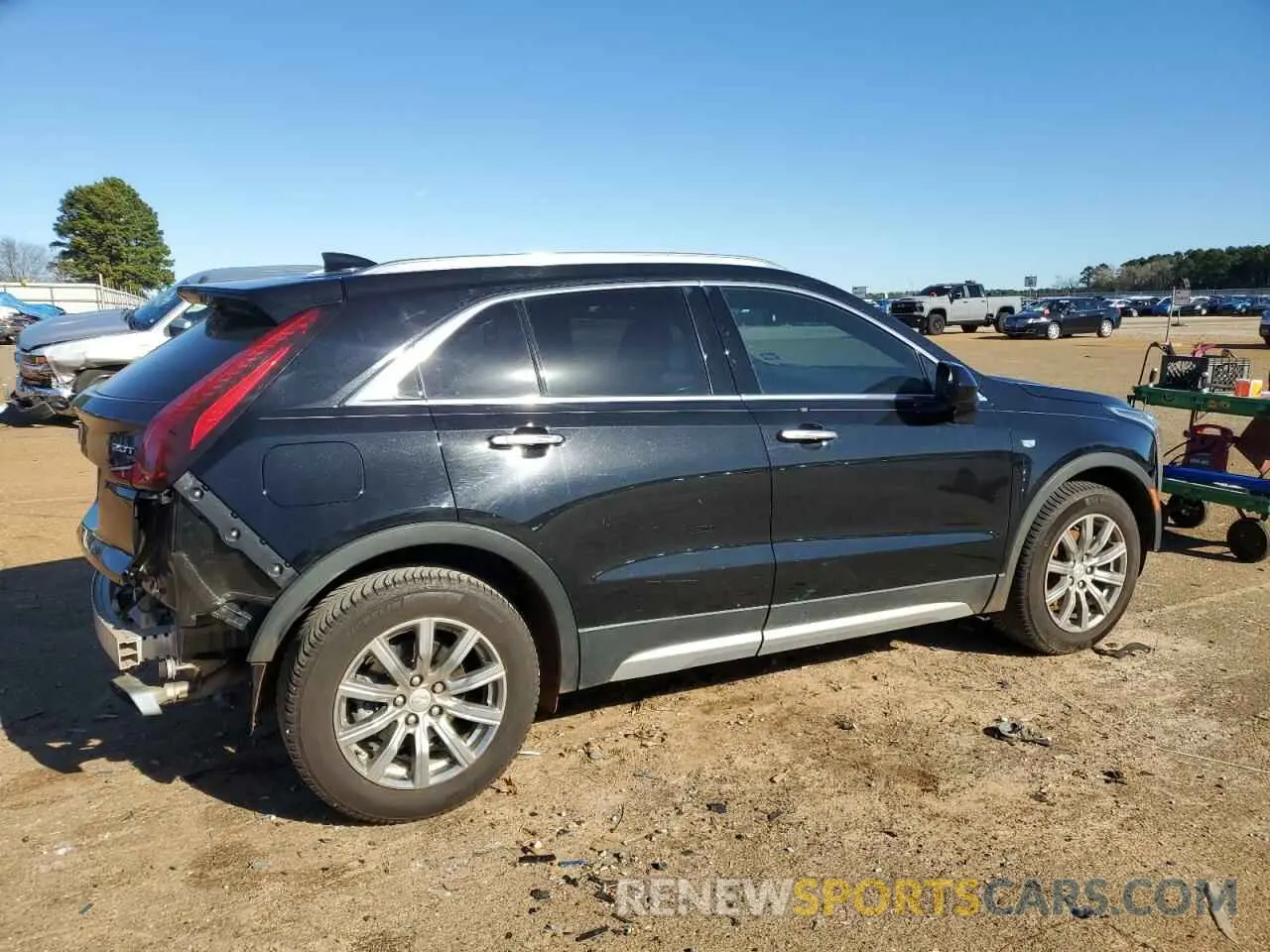 3 Фотография поврежденного автомобиля 1GYFZCR43KF125642 CADILLAC XT4 2019