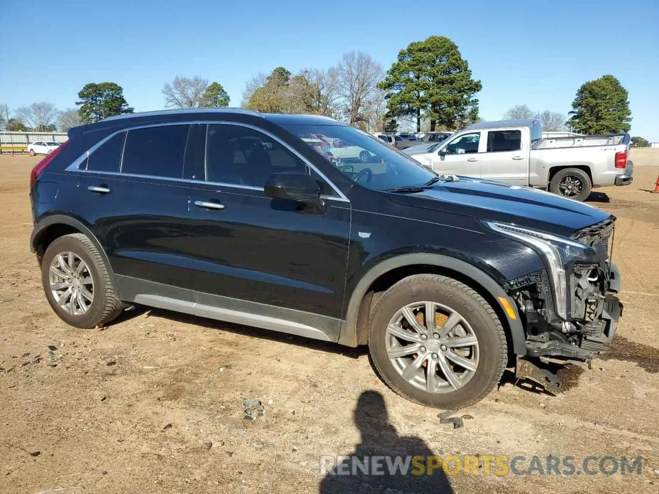 4 Фотография поврежденного автомобиля 1GYFZCR43KF125642 CADILLAC XT4 2019