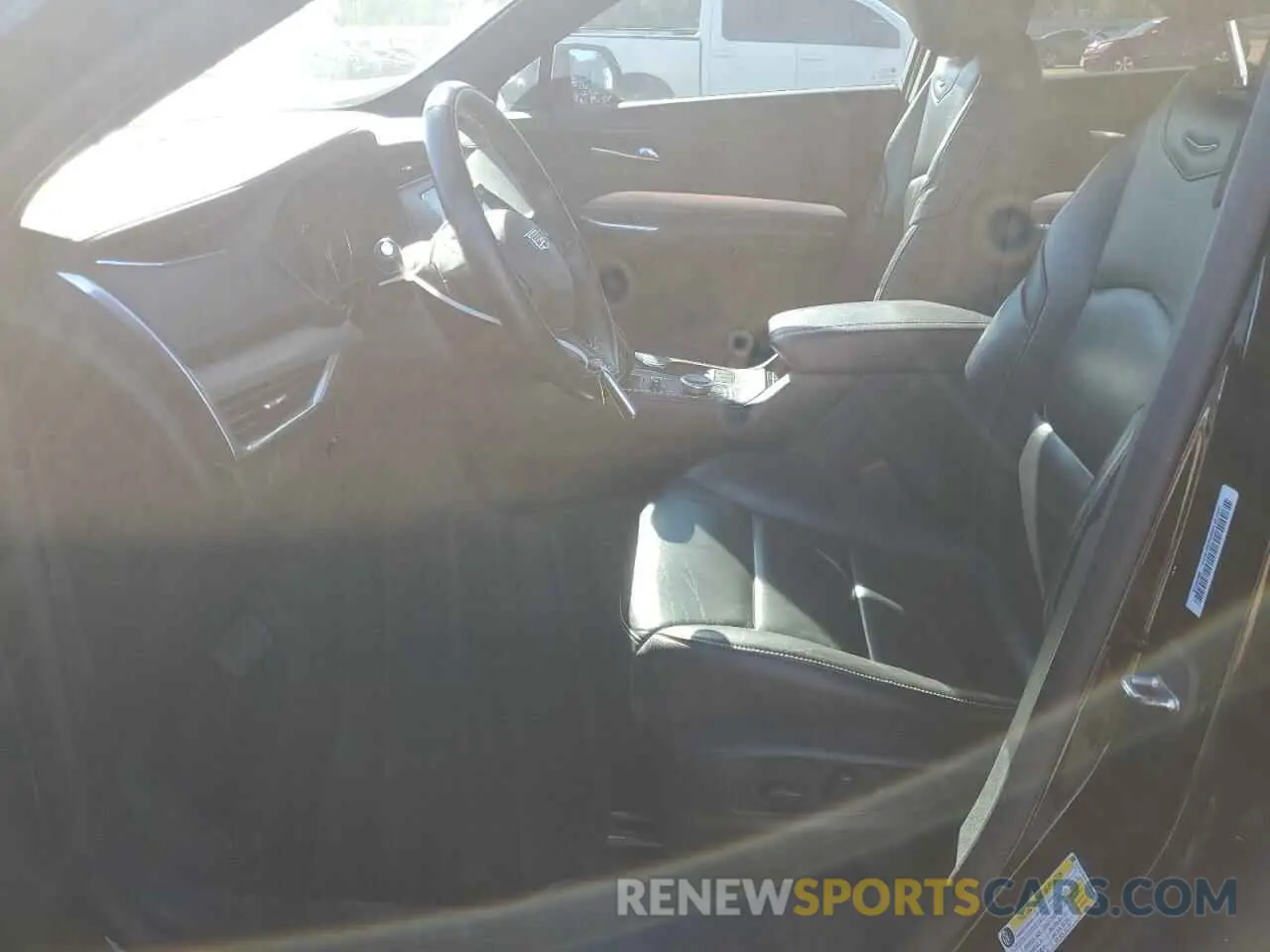 7 Фотография поврежденного автомобиля 1GYFZCR43KF125642 CADILLAC XT4 2019