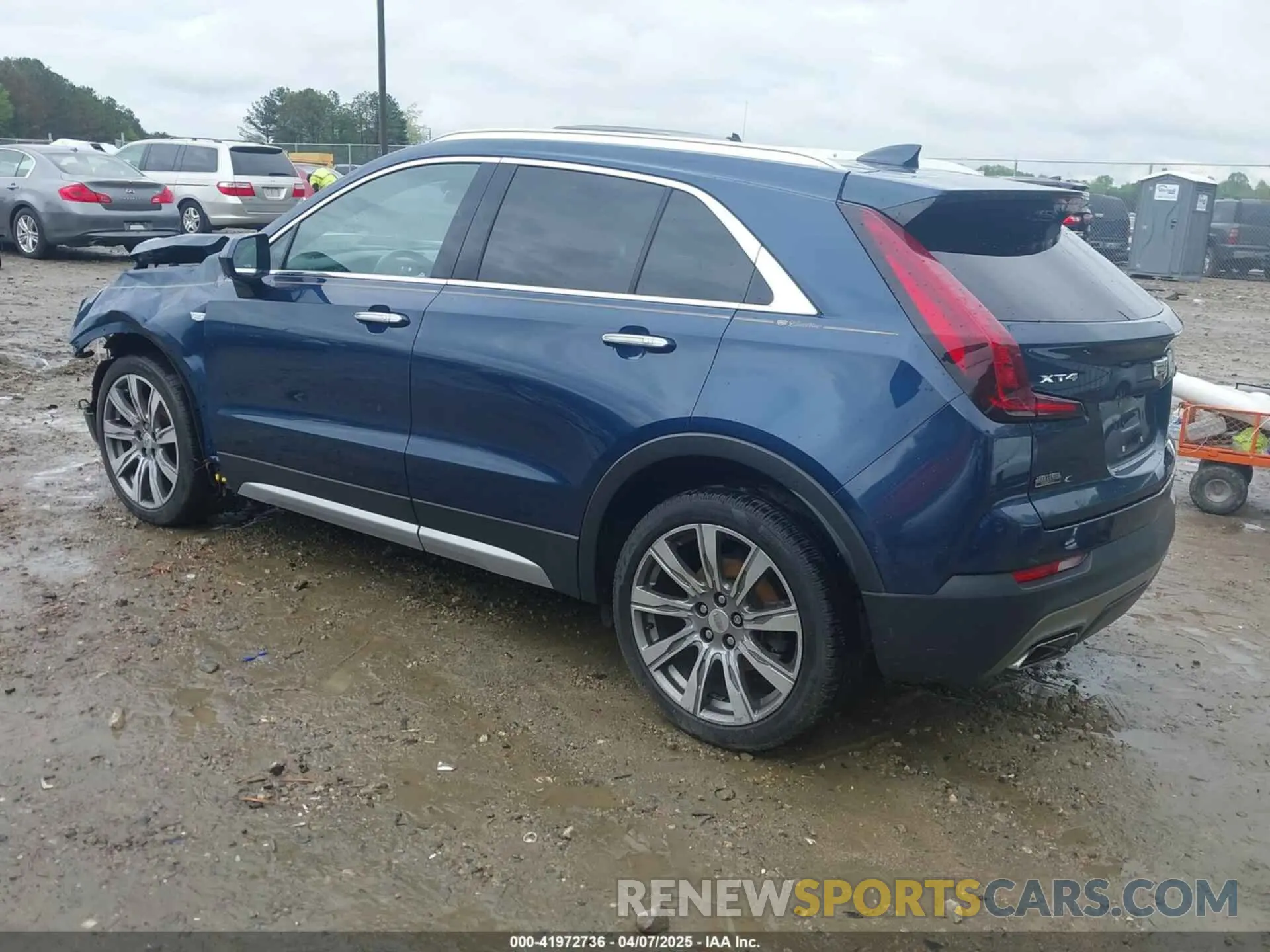 3 Фотография поврежденного автомобиля 1GYFZCR45KF139526 CADILLAC XT4 2019
