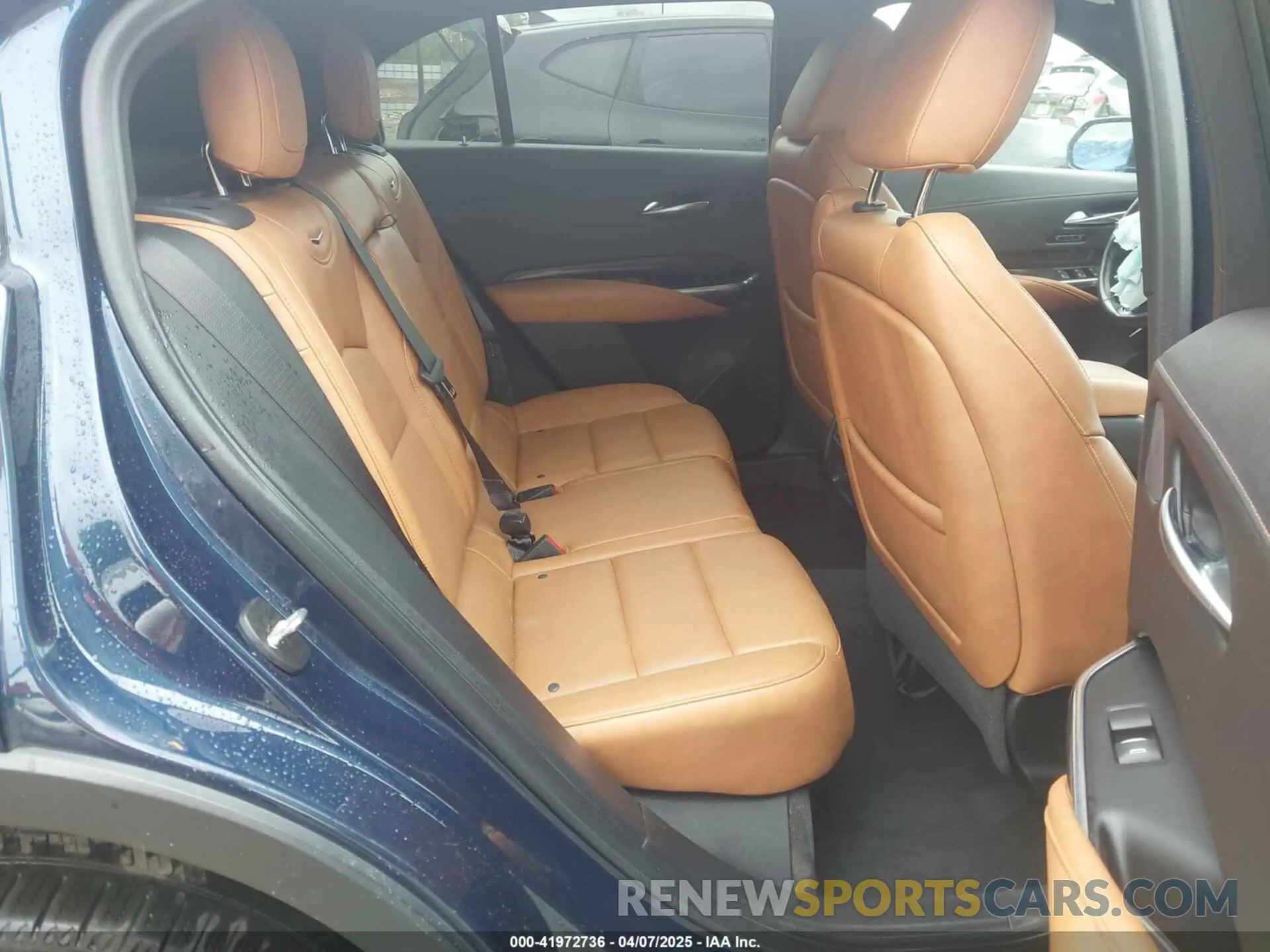 8 Фотография поврежденного автомобиля 1GYFZCR45KF139526 CADILLAC XT4 2019