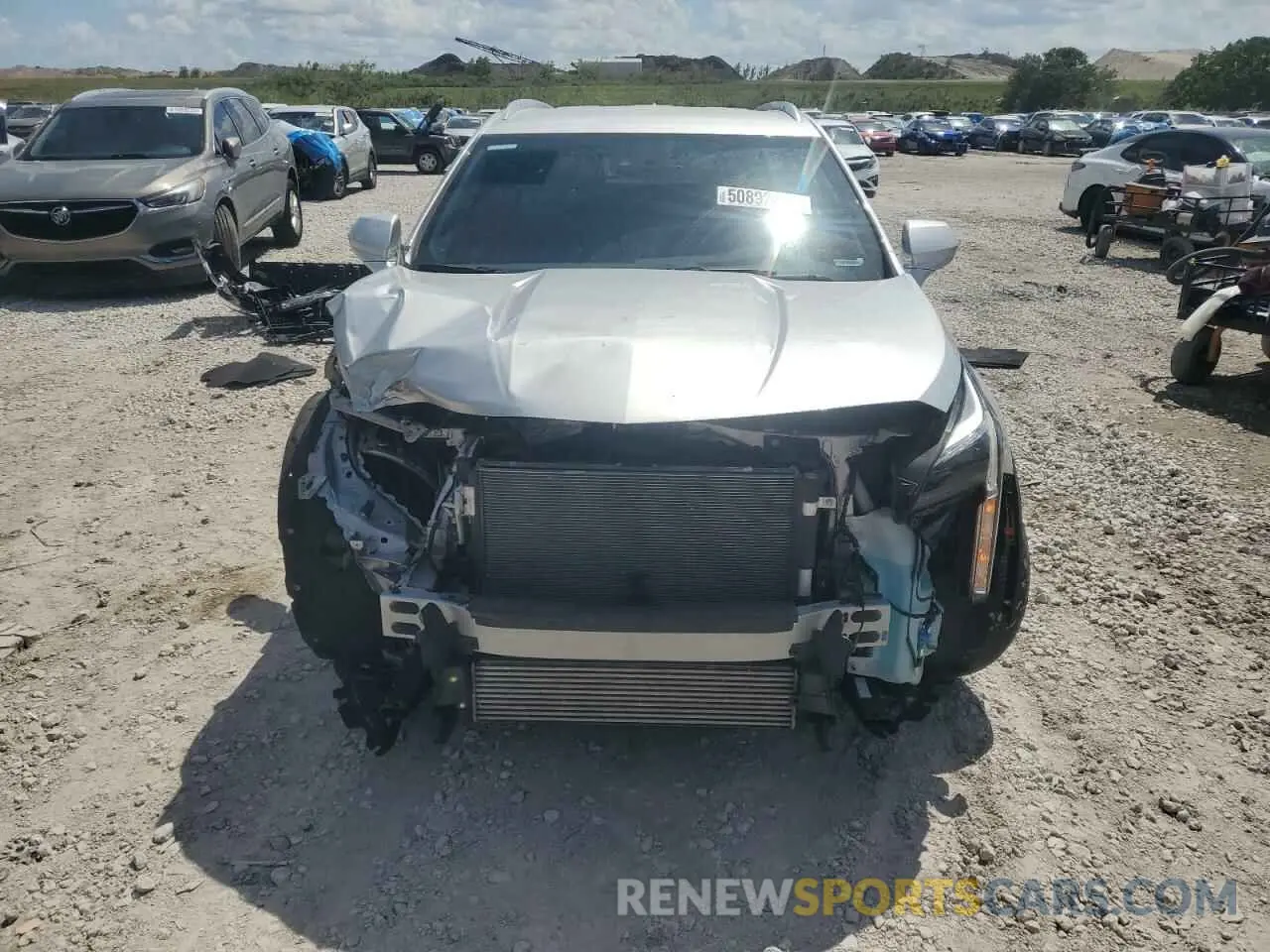 5 Фотография поврежденного автомобиля 1GYFZCR45KF197569 CADILLAC XT4 2019