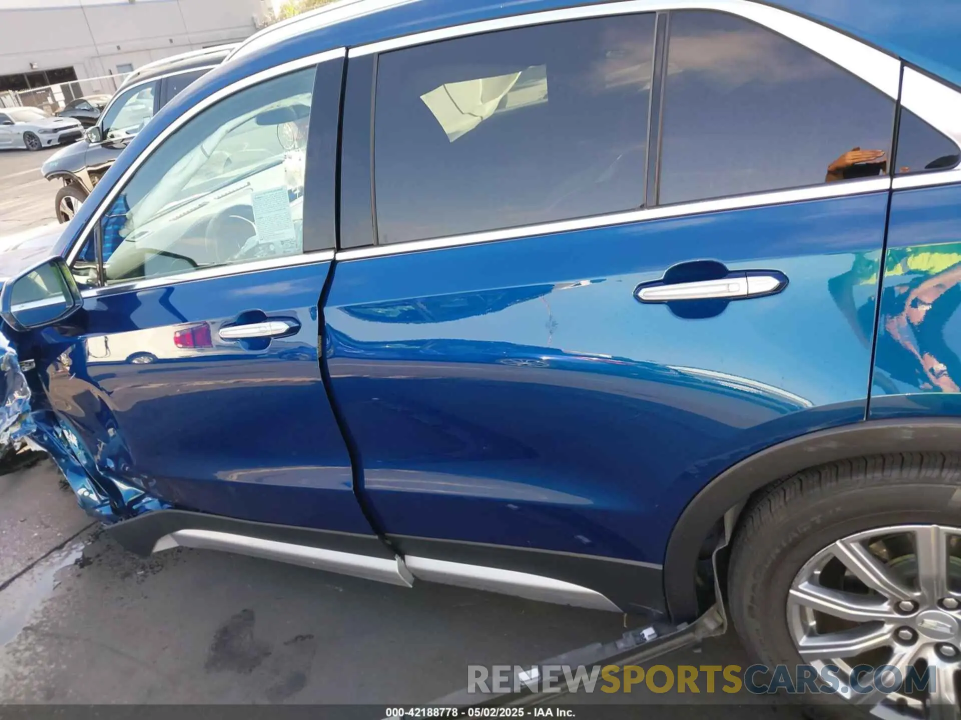 15 Photograph of a damaged car 1GYFZCR45KF202947 CADILLAC XT4 2019