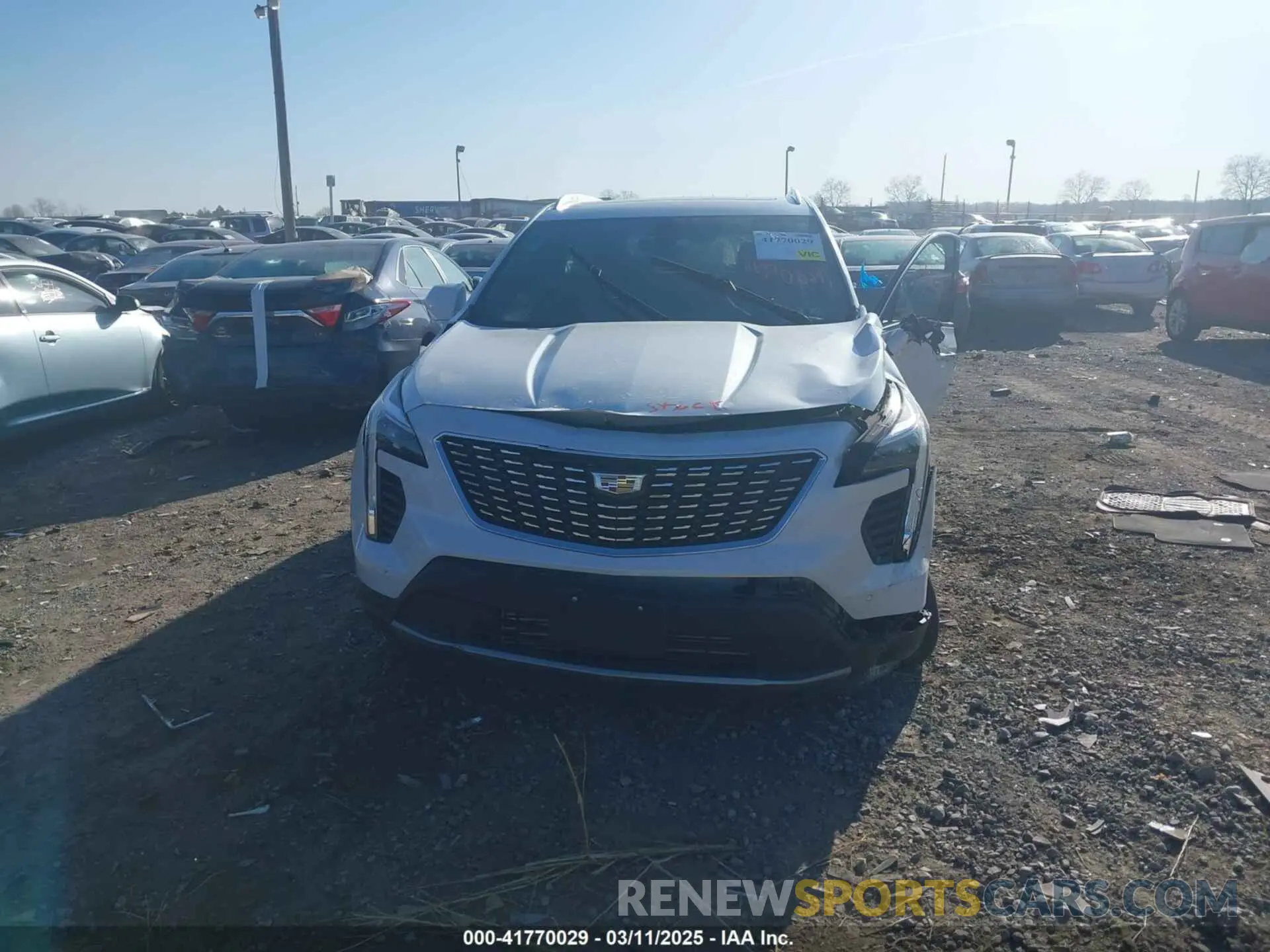 11 Фотография поврежденного автомобиля 1GYFZCR46KF213939 CADILLAC XT4 2019