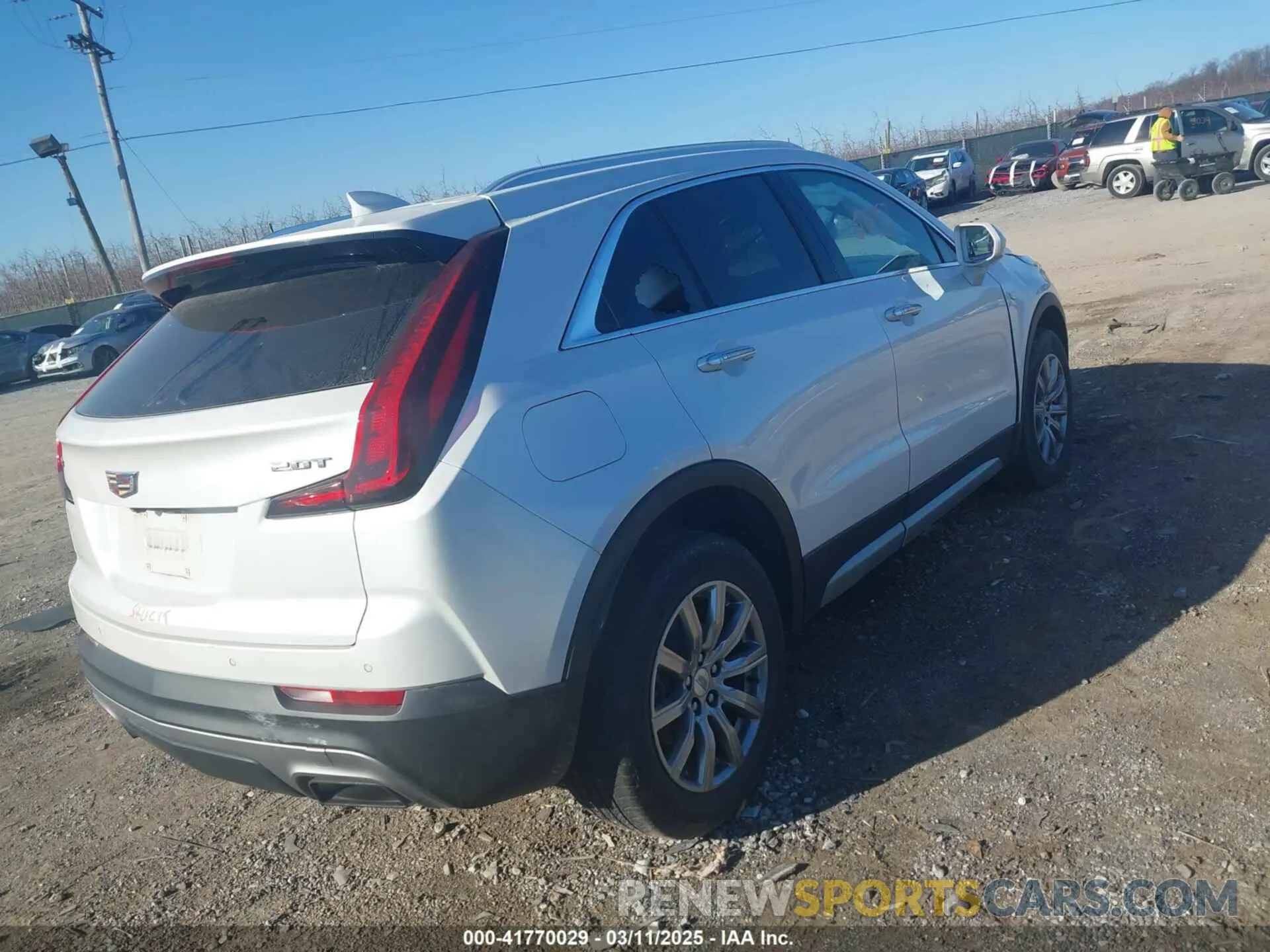 4 Фотография поврежденного автомобиля 1GYFZCR46KF213939 CADILLAC XT4 2019